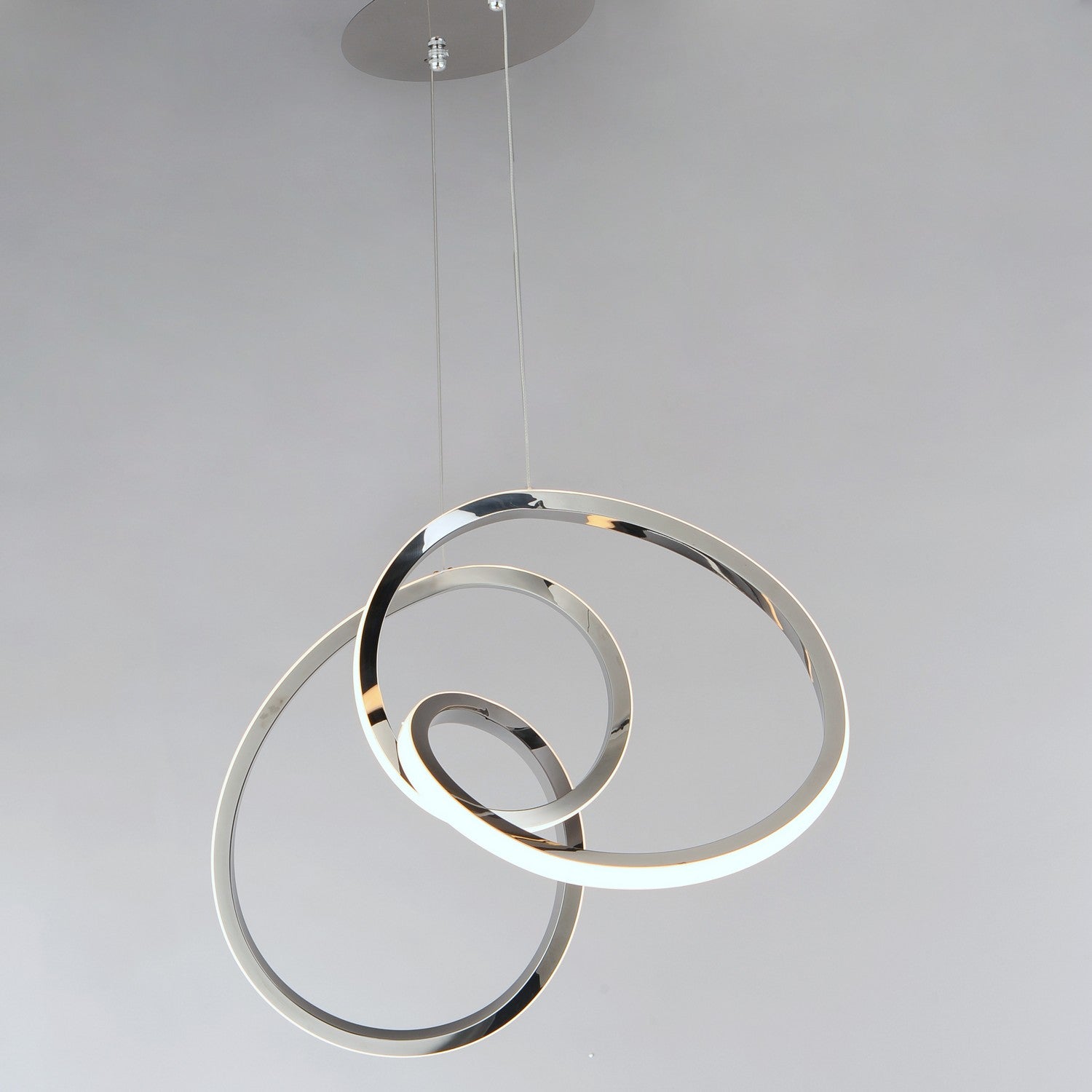 Suspension DEL | Perpetual