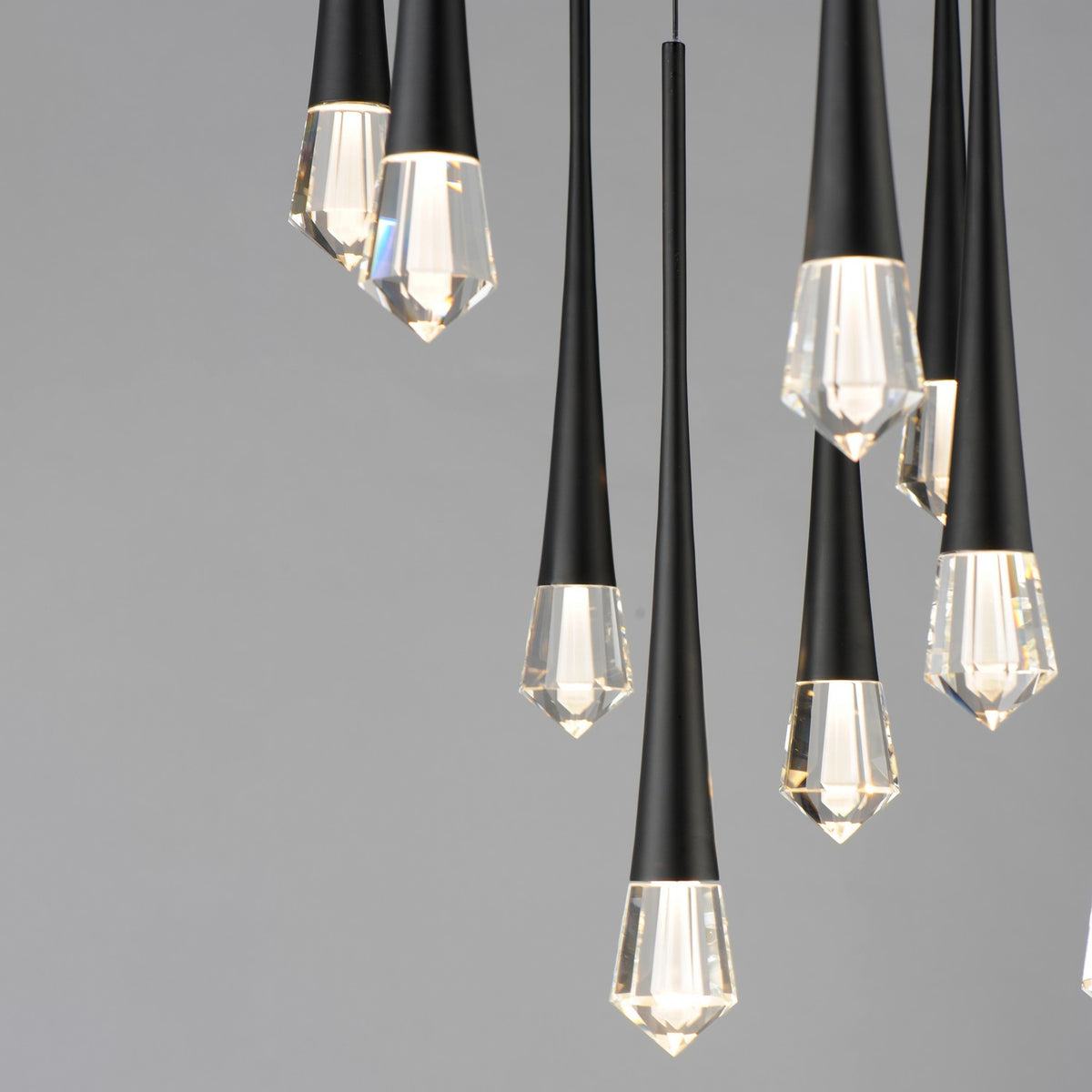 Suspension DEL | Pierce