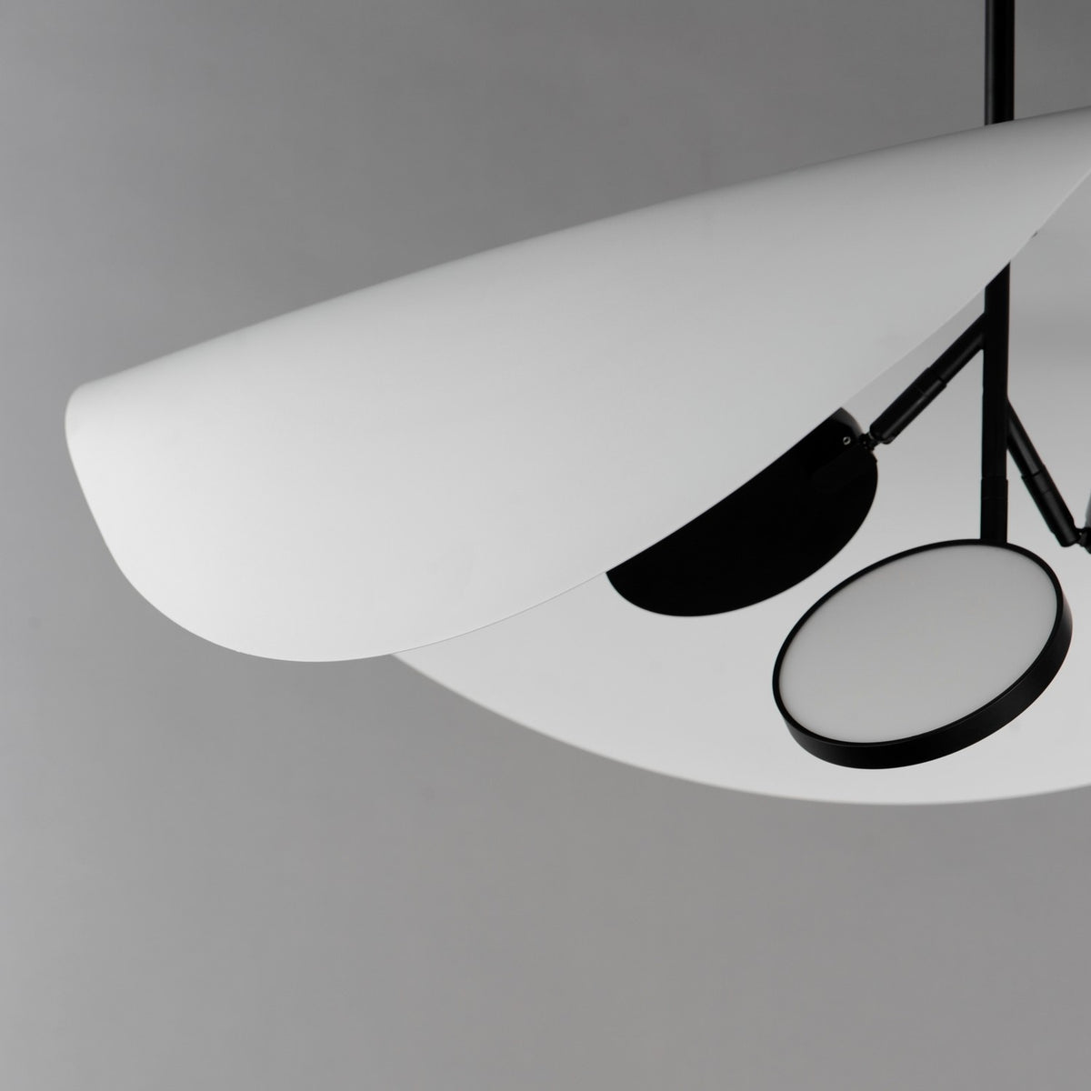 Suspension DEL | Carmen