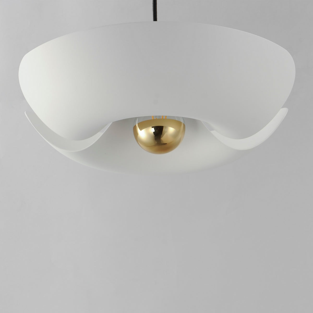 Suspension DEL | Poppy