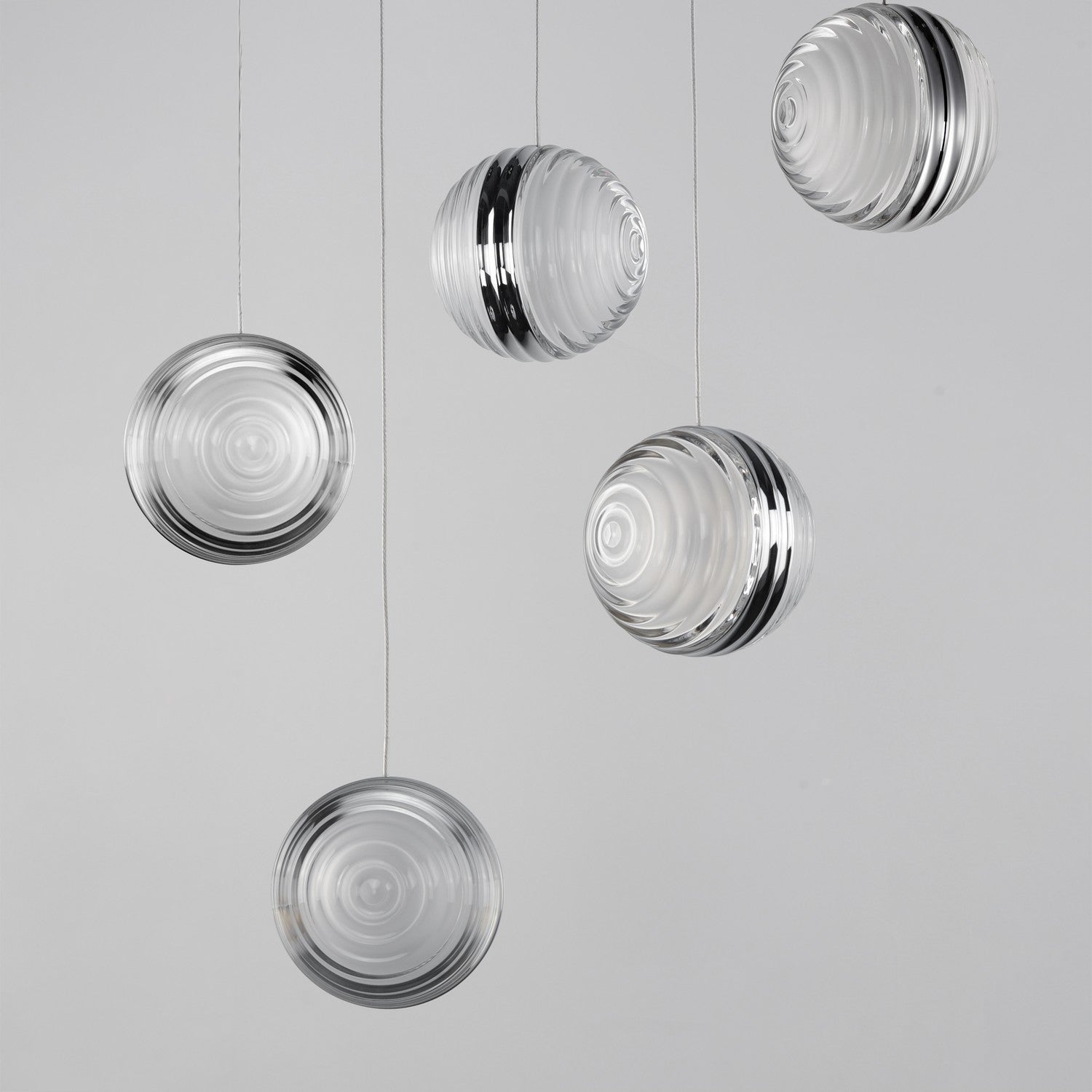 Suspension DEL | Pulse