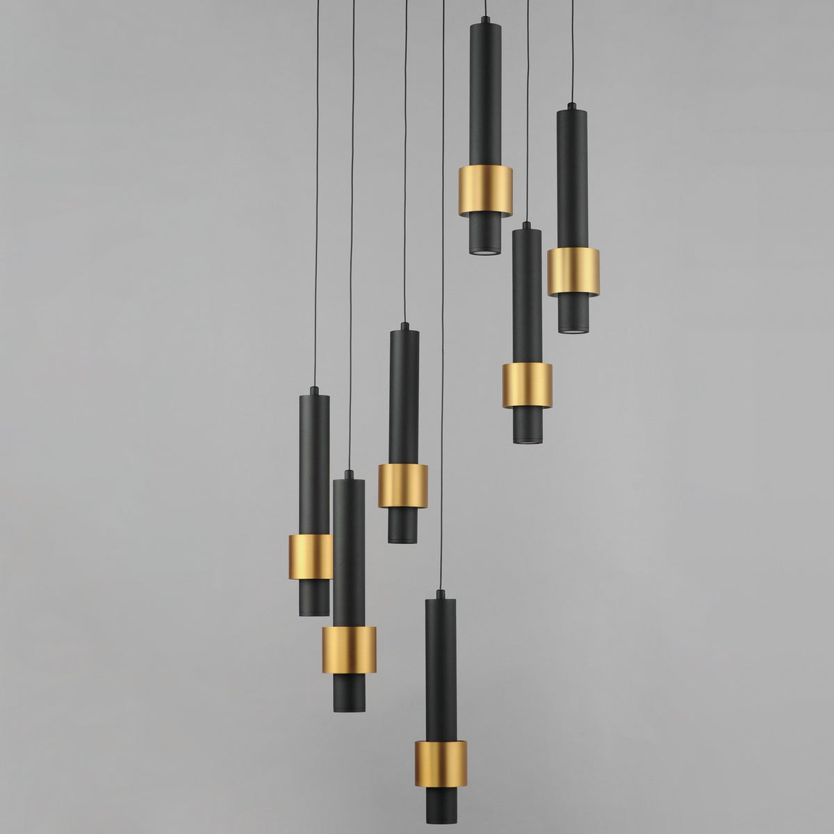 Suspension DEL | Reveal