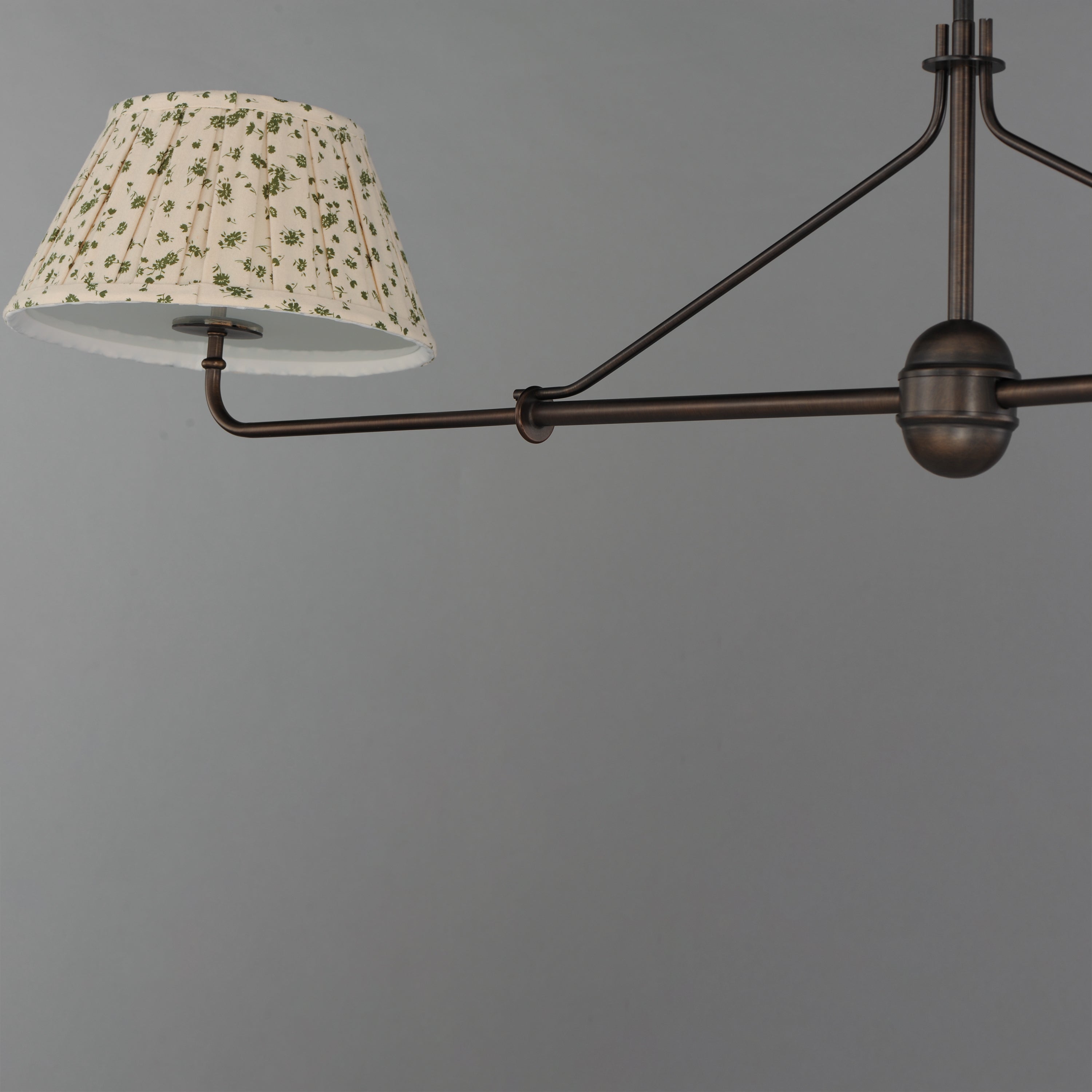 Suspension linéaire 2 lumières en bronze antique | Dunbridge