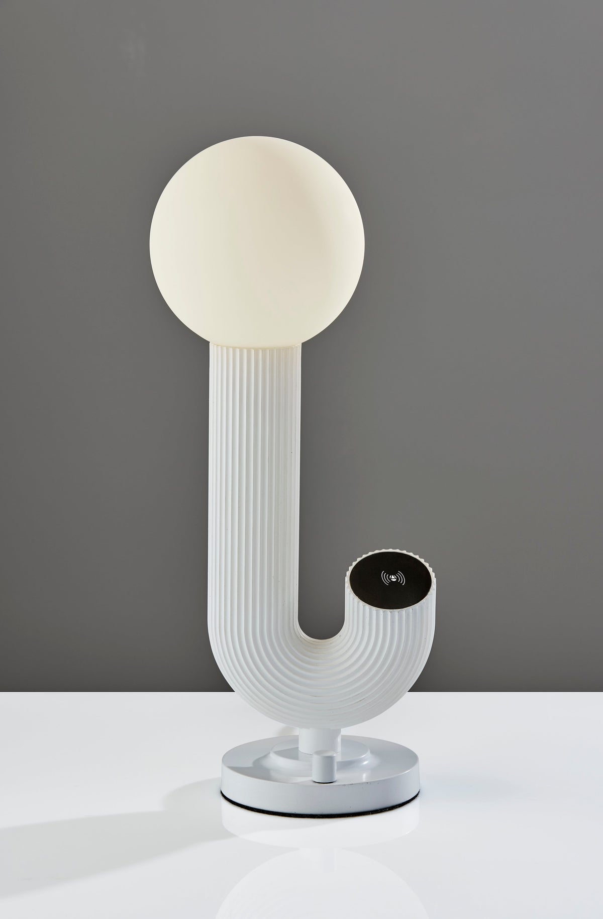 Lampe de table DEL avec recharge MagSafe | Jake — Adesso