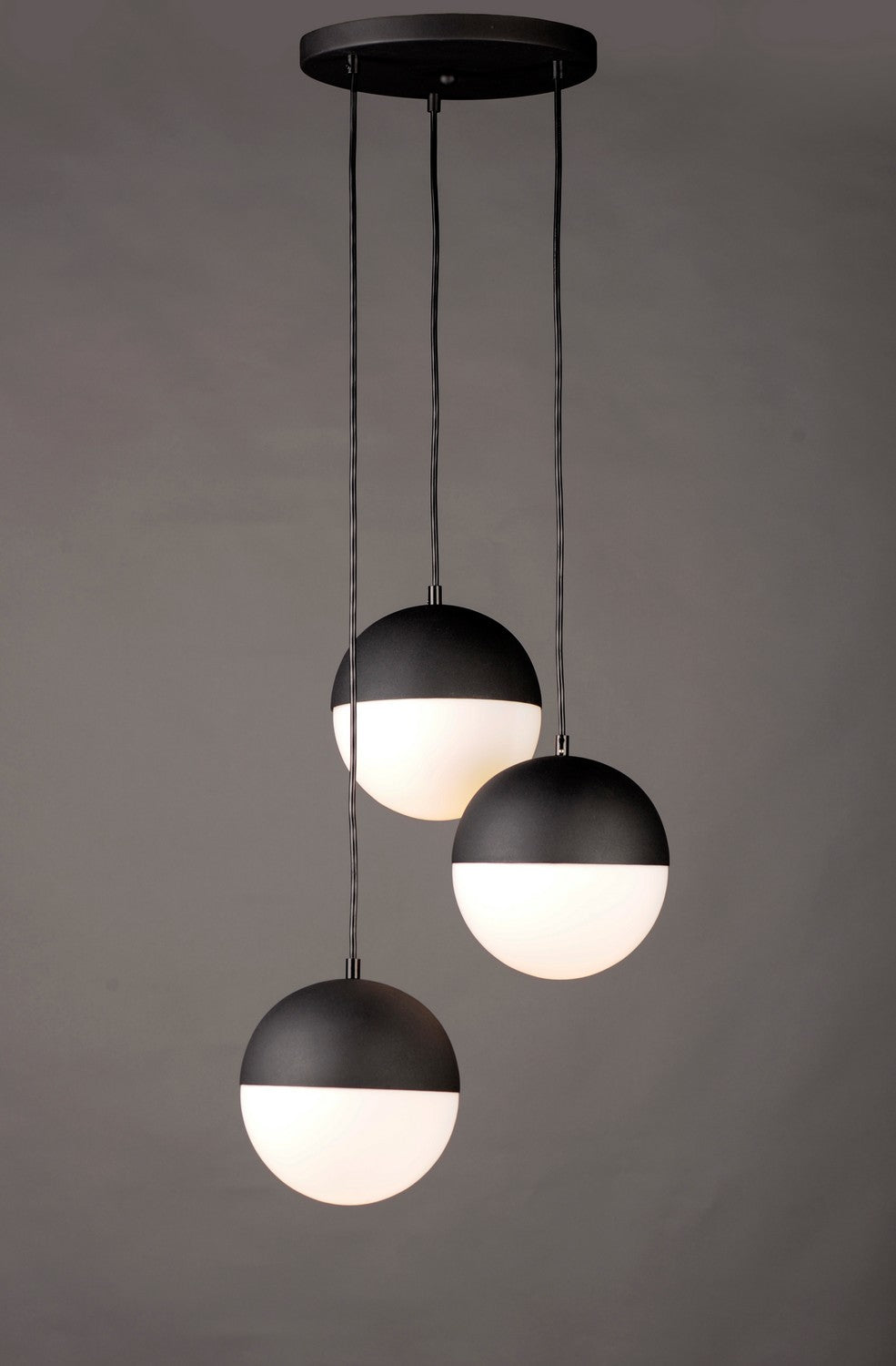 Suspension DEL | Half Moon