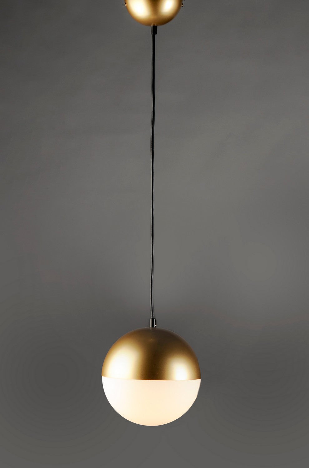 Suspension DEL | Half Moon