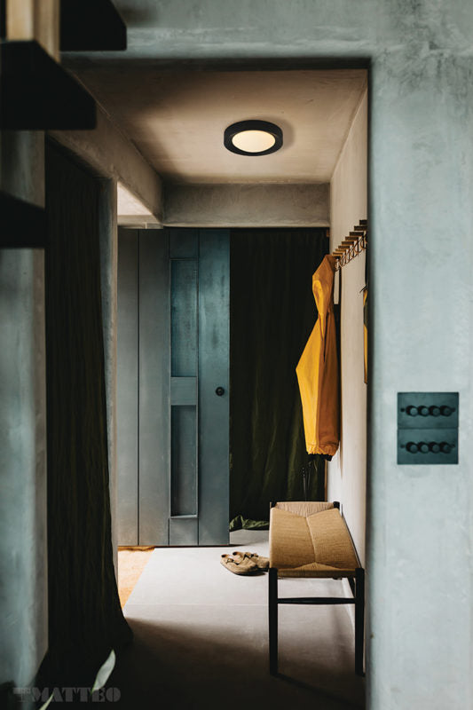 ESSENE Flush mount Black INTEGRATED LED - M10002BK | MATTEO