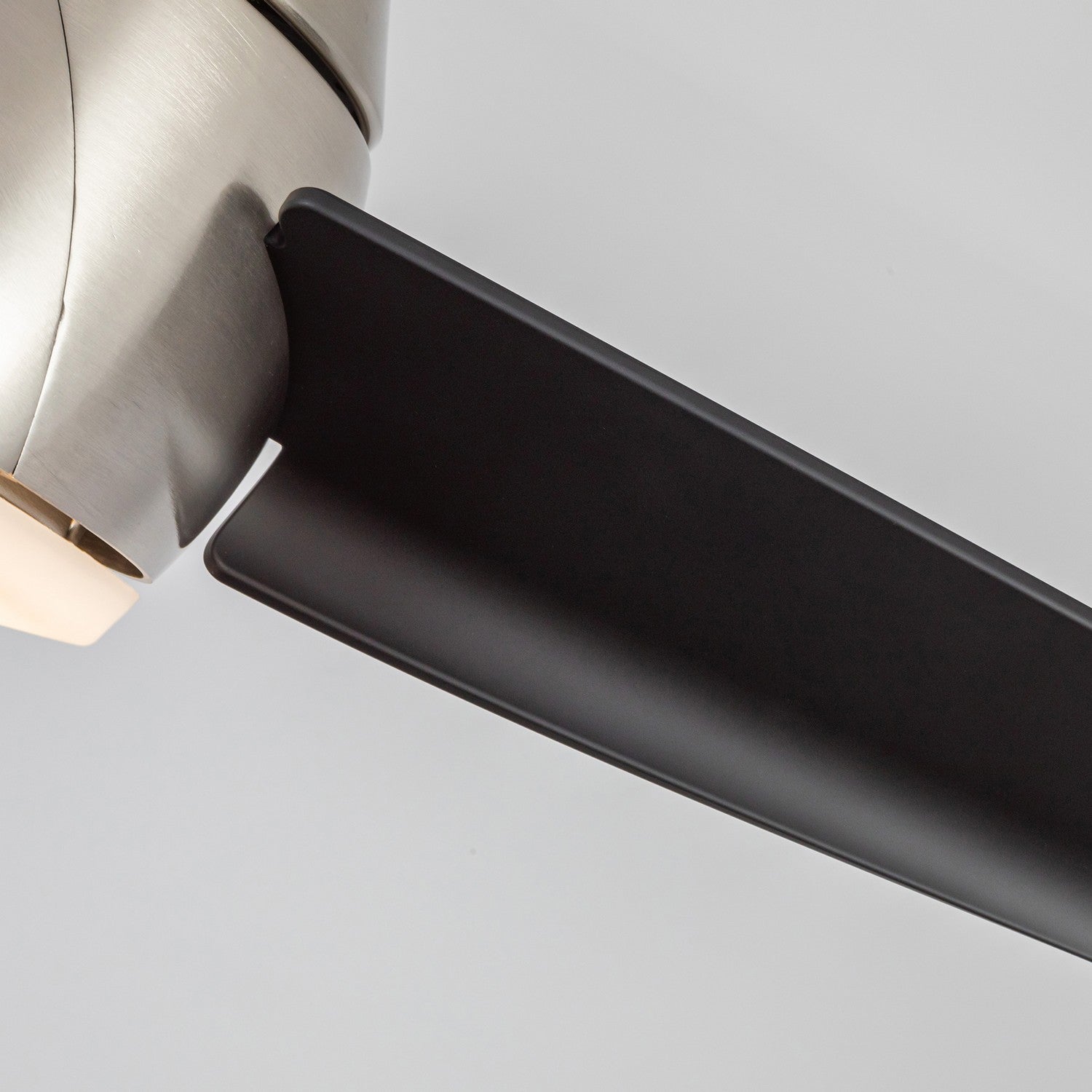Ventilateur de plafond 54 po | Thalia