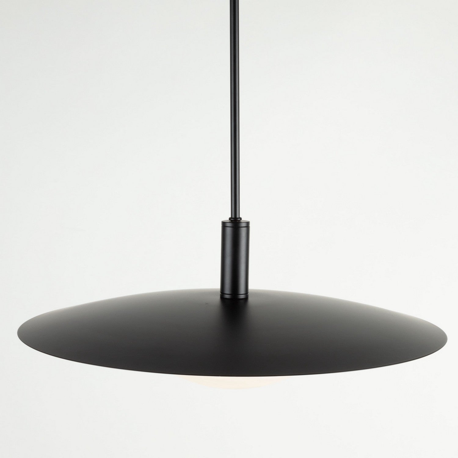 Suspension DEL | Camila