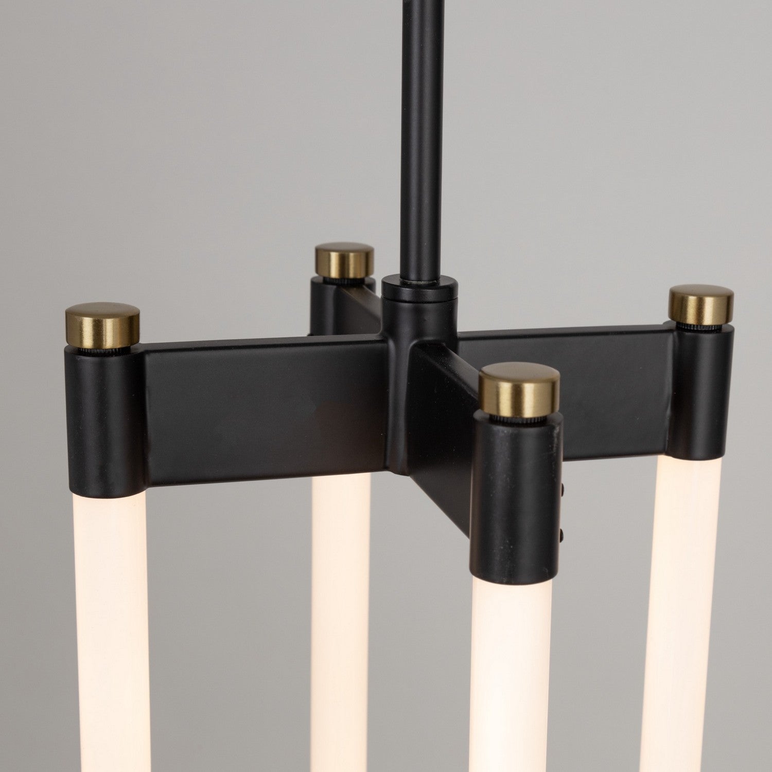 Suspension DEL | Cascata