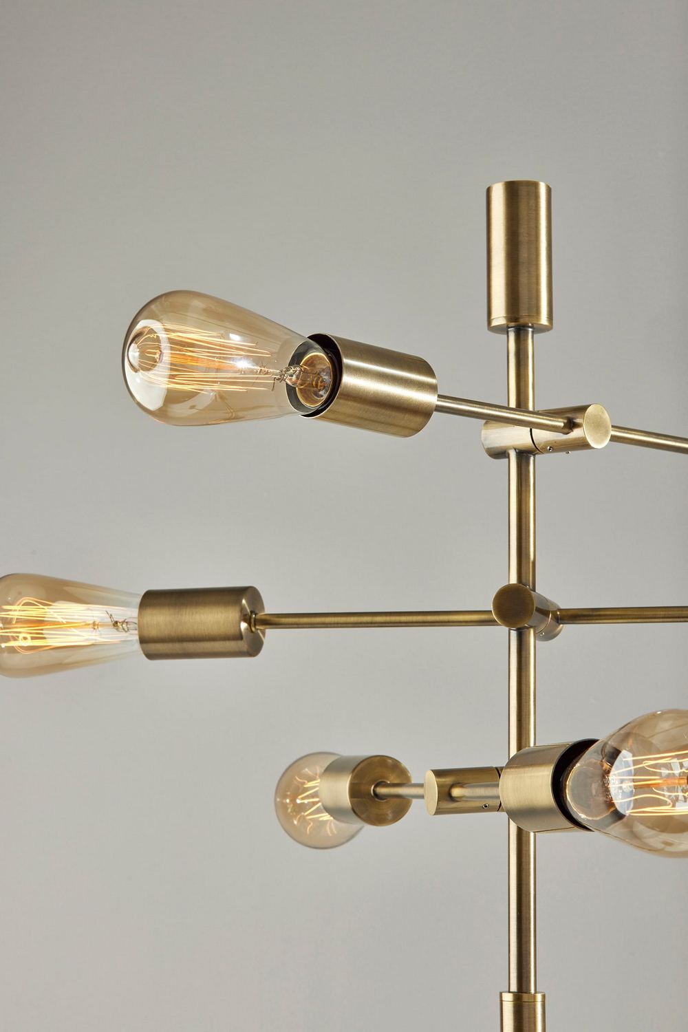 Lampadaire 6 lumières | Sputnik