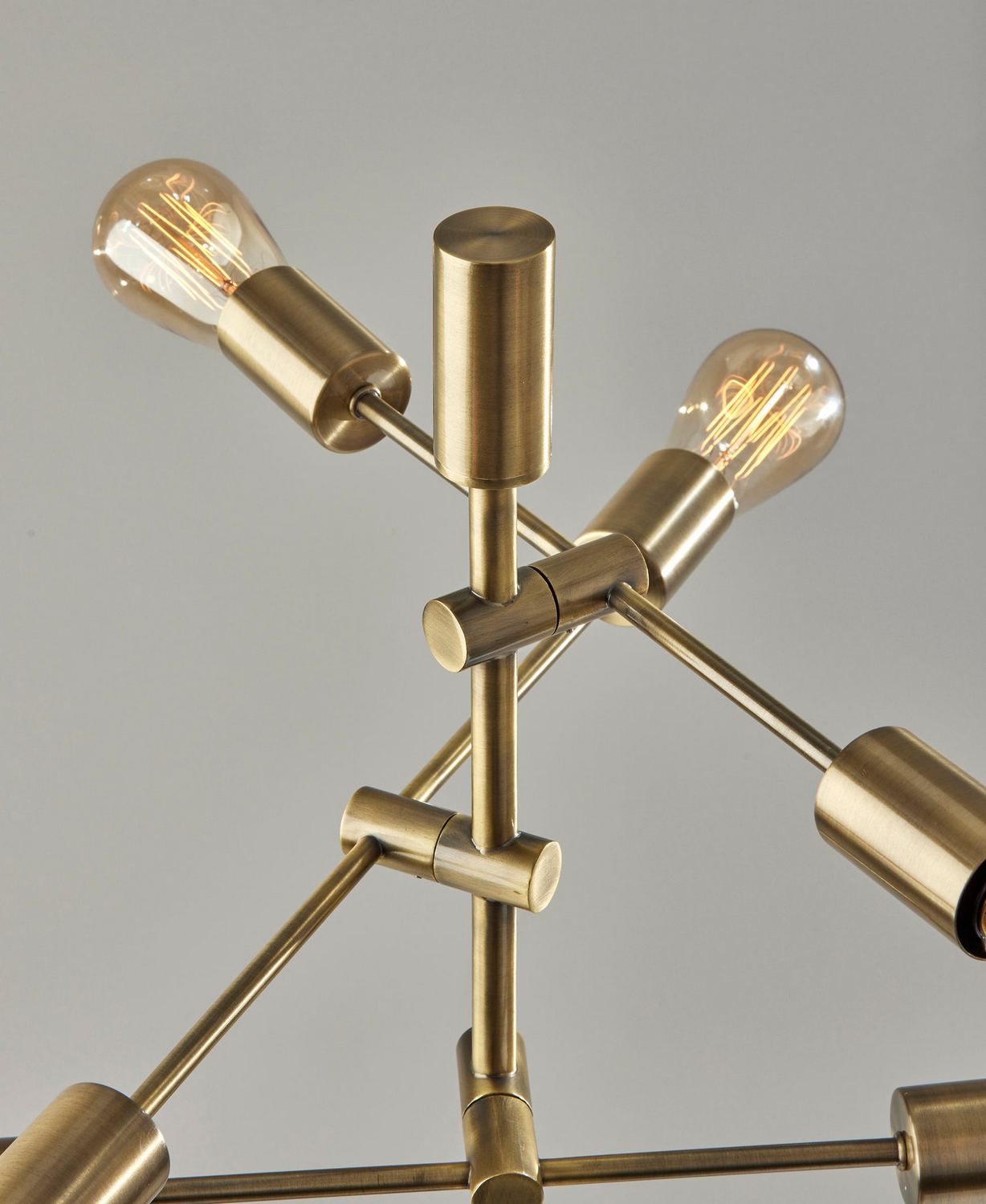 Lampadaire 6 lumières | Sputnik