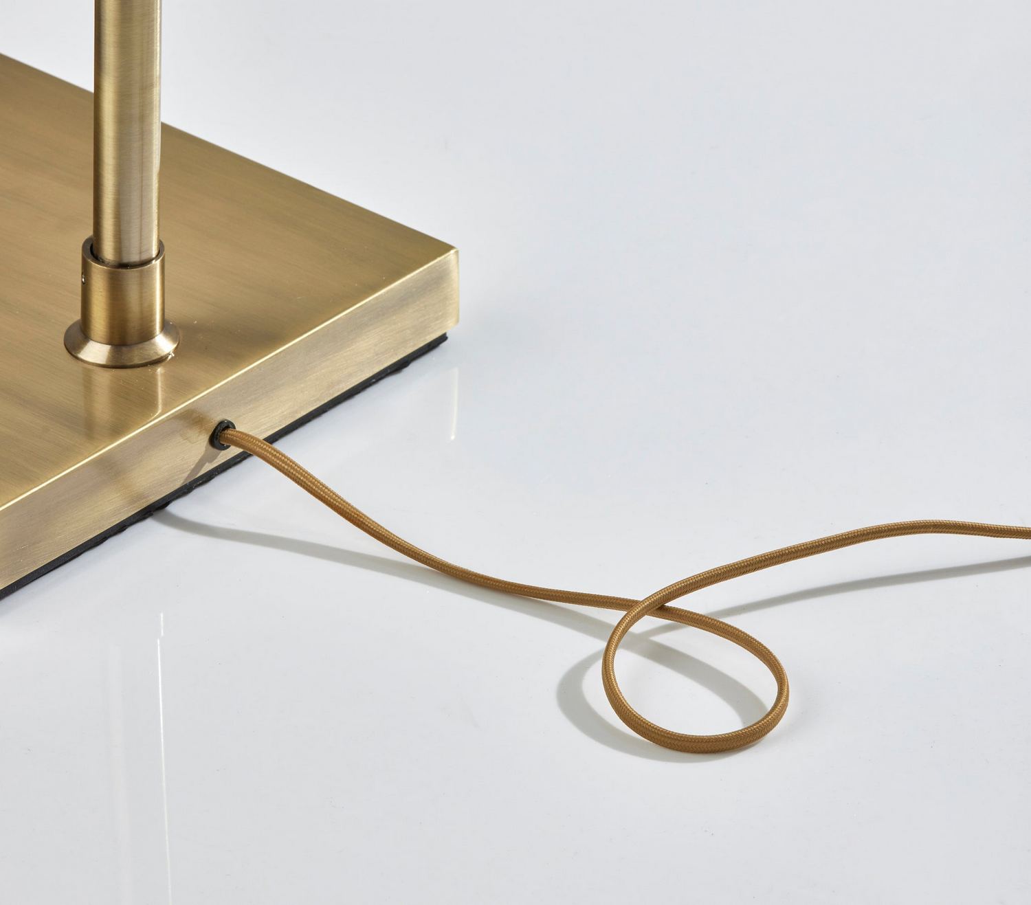 Lampadaire 9 lumières | Sputnik