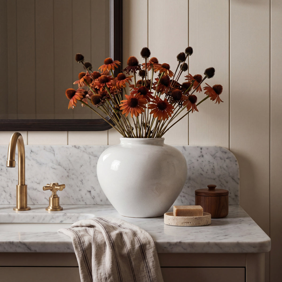 Vase | Ailani – Renwil