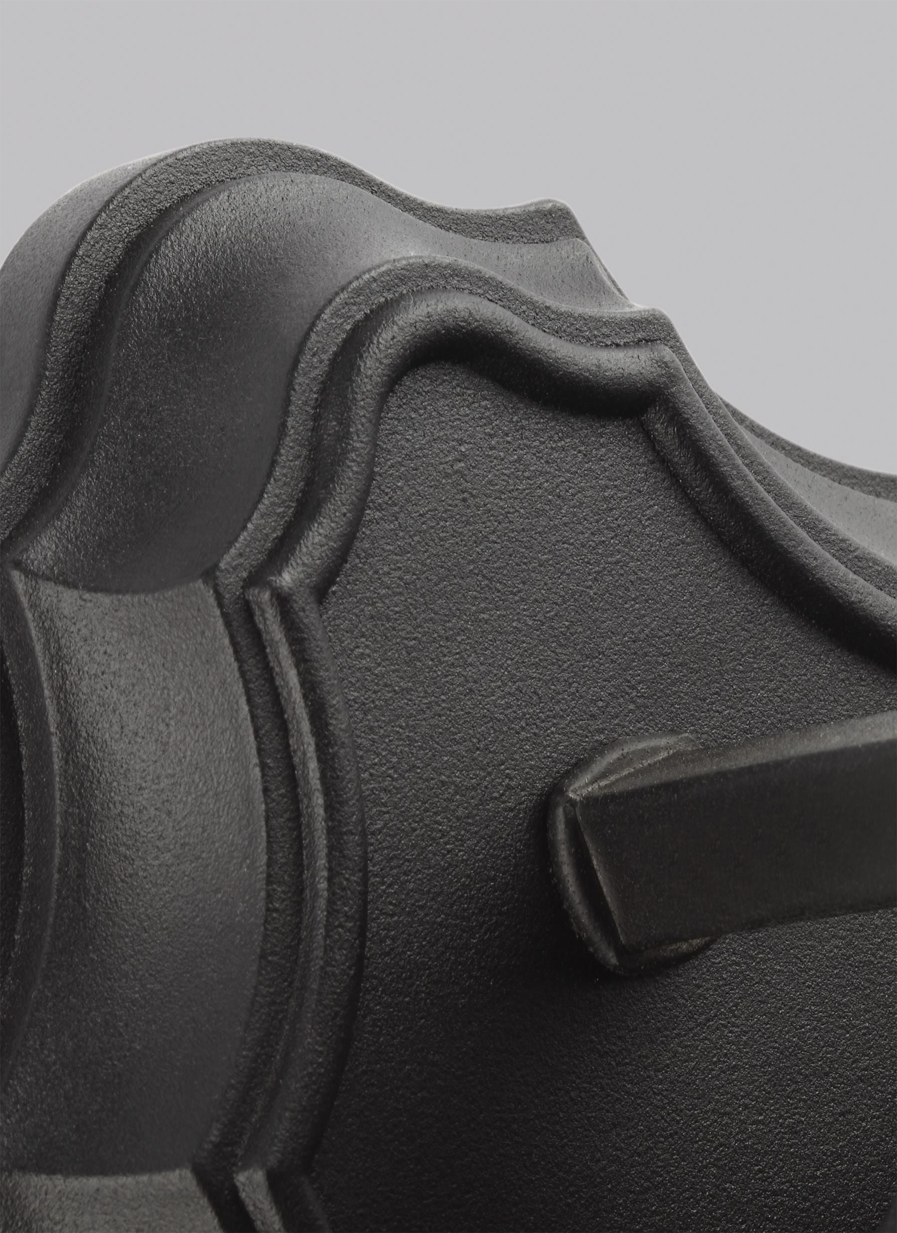 Cotswold Lane Outdoor sconce Black - OL5420BK | FEISS