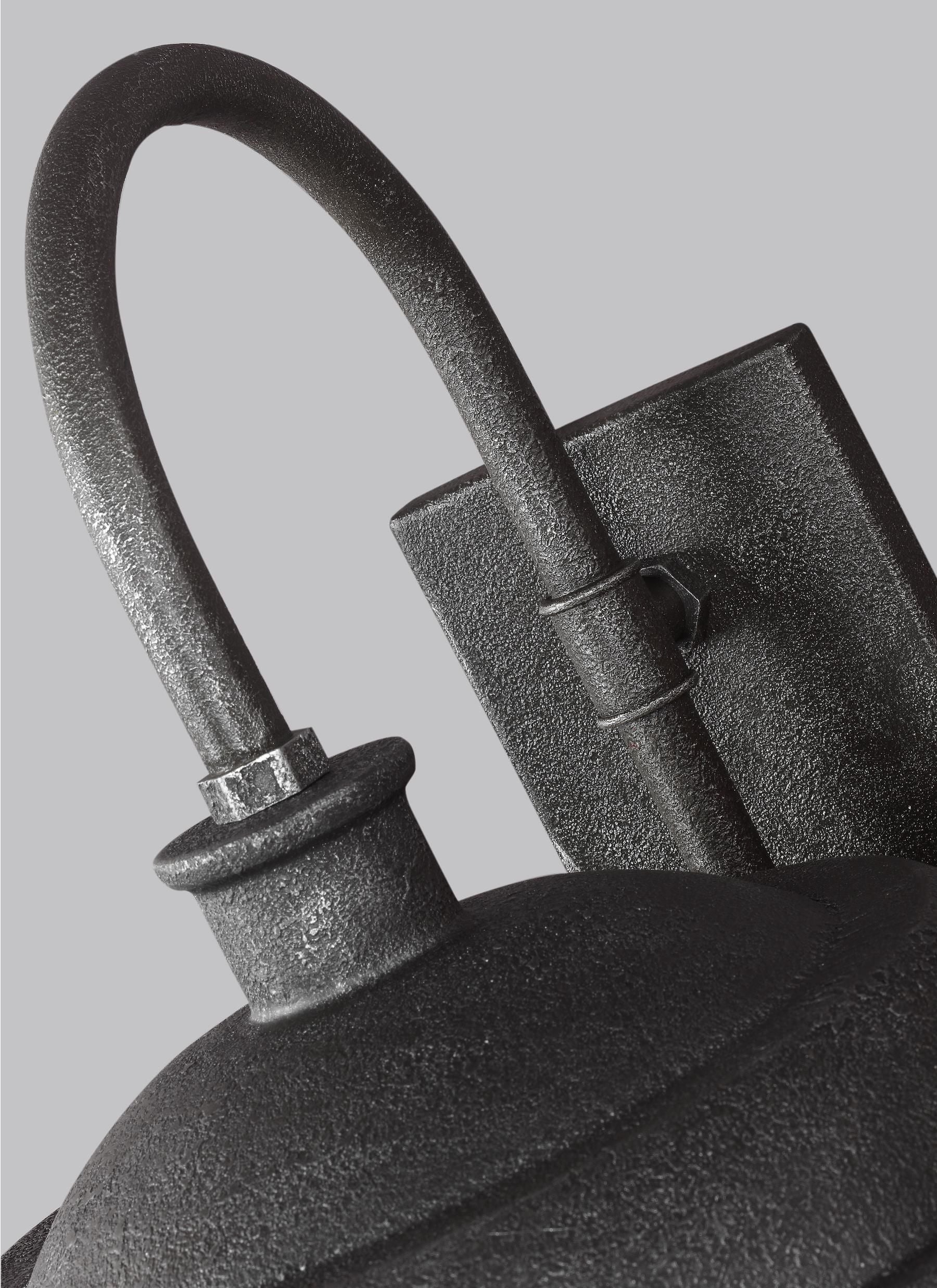 Lennex OutdoorLighting Noir - WB1828SGM | GENERATION LIGHTING