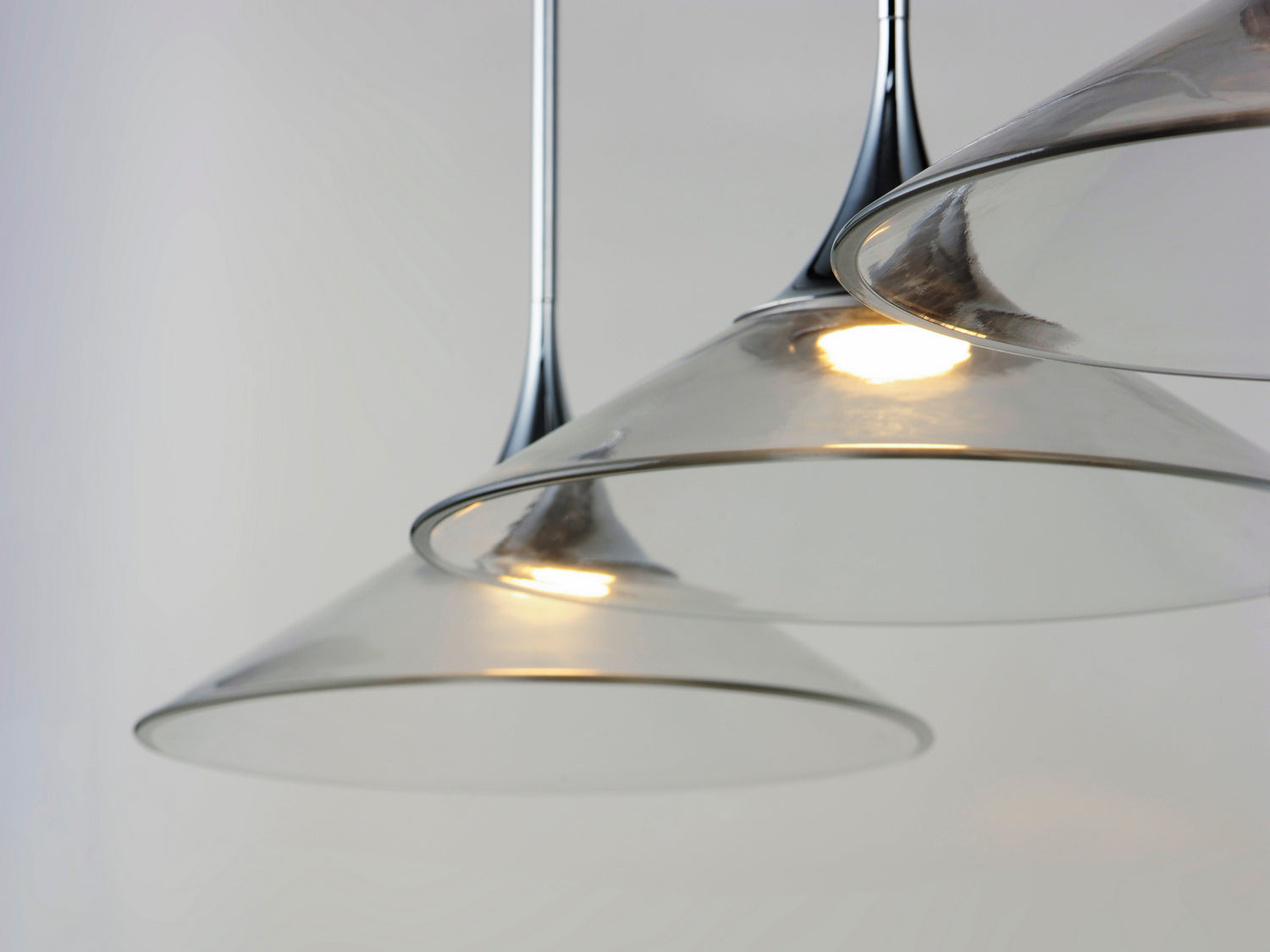 Suspension DEL | Cono