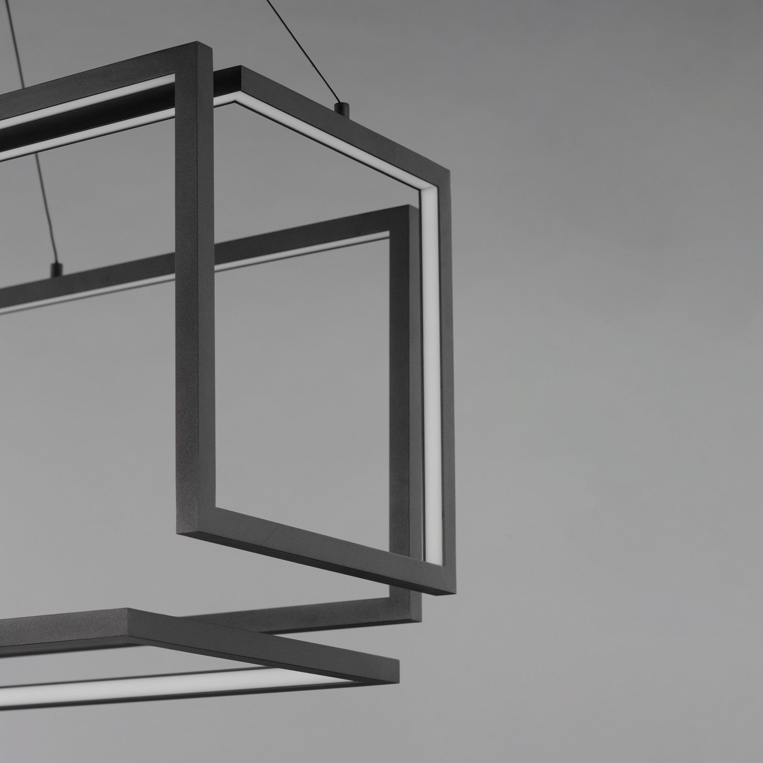 Suspension linéaire DEL | Penrose