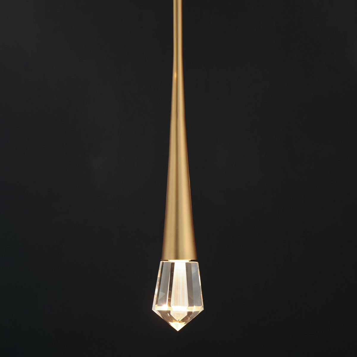Suspension DEL | Pierce