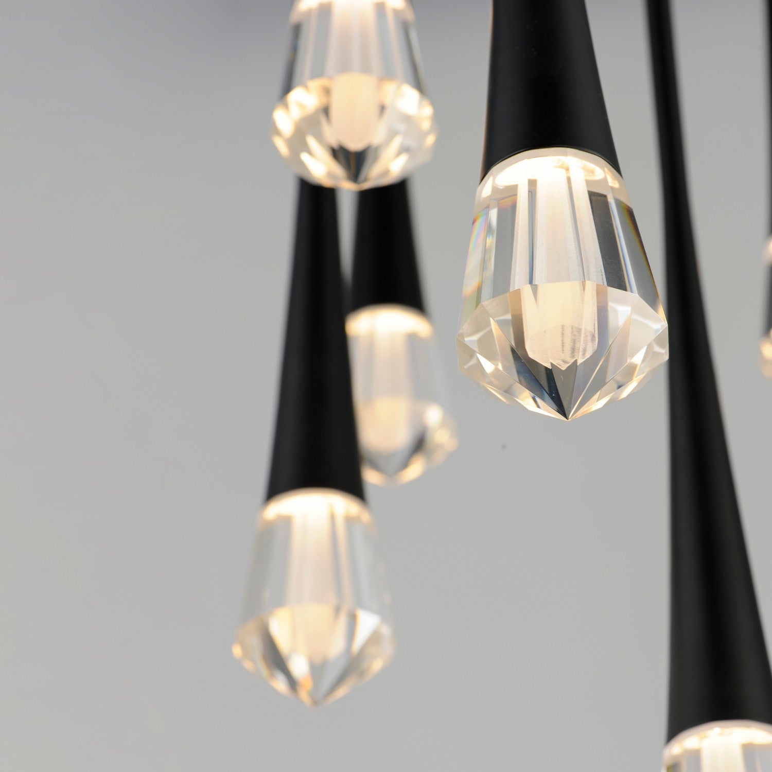 Suspension DEL | Pierce