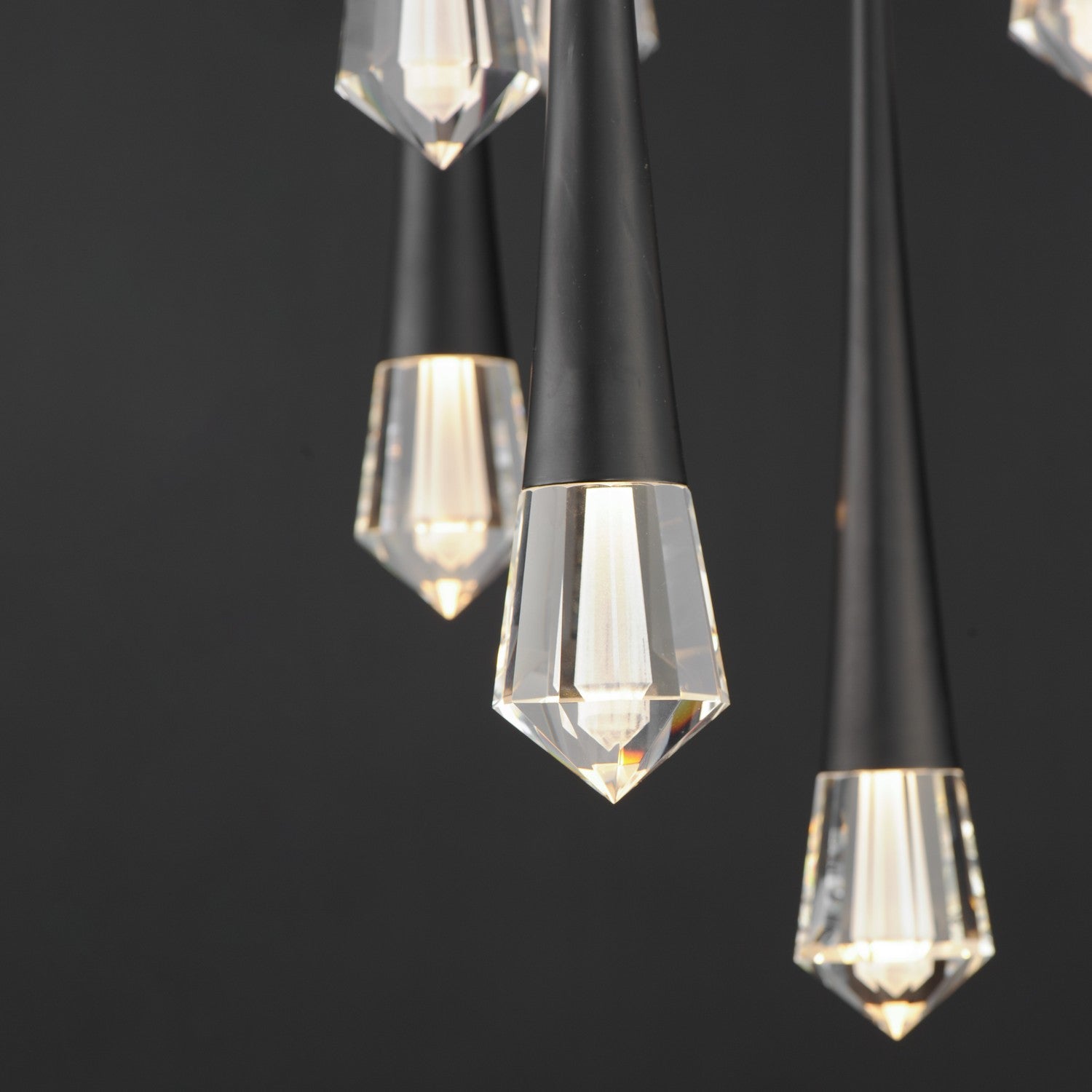 Suspension DEL | Pierce