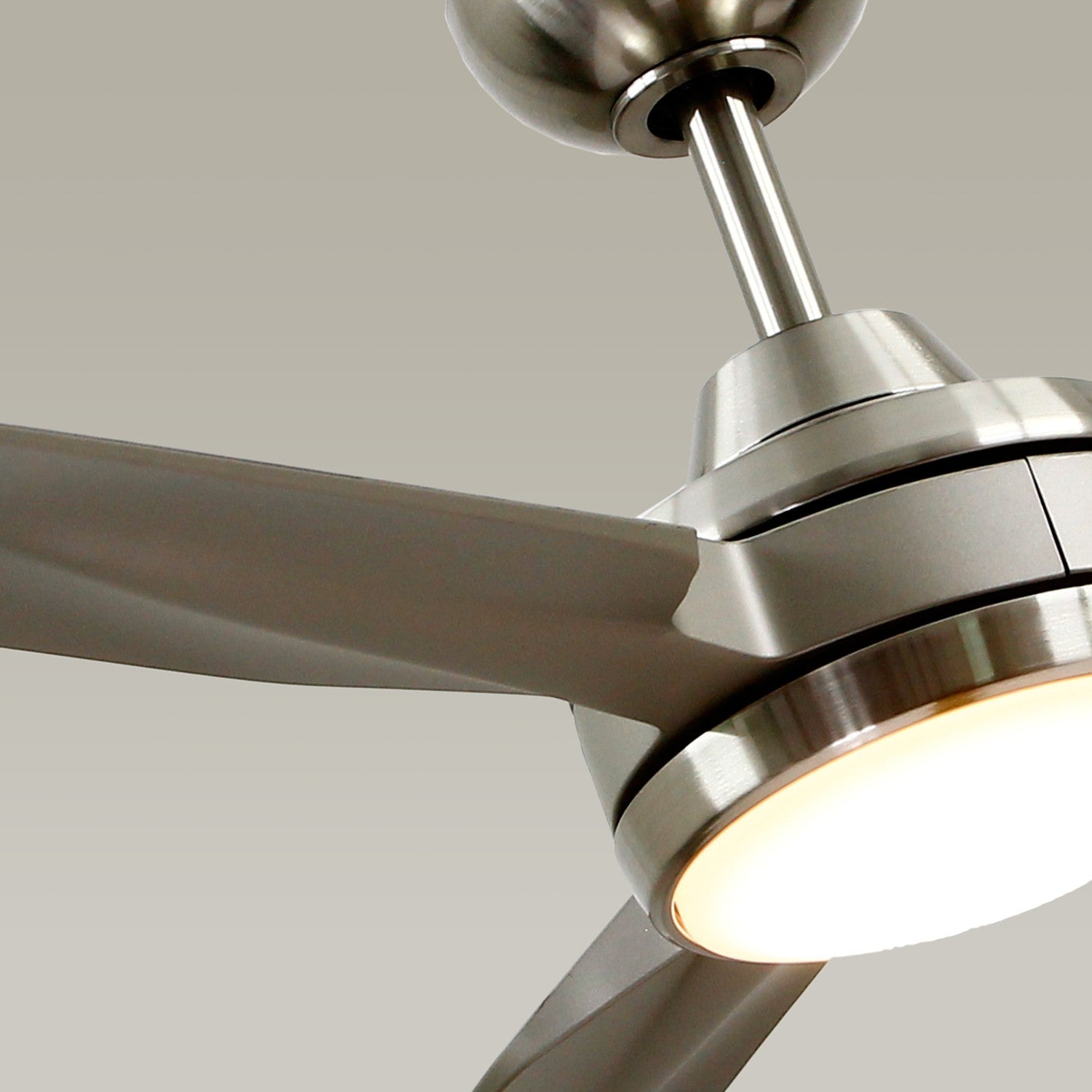 Ventilateur de plafond 60 po | Fremont