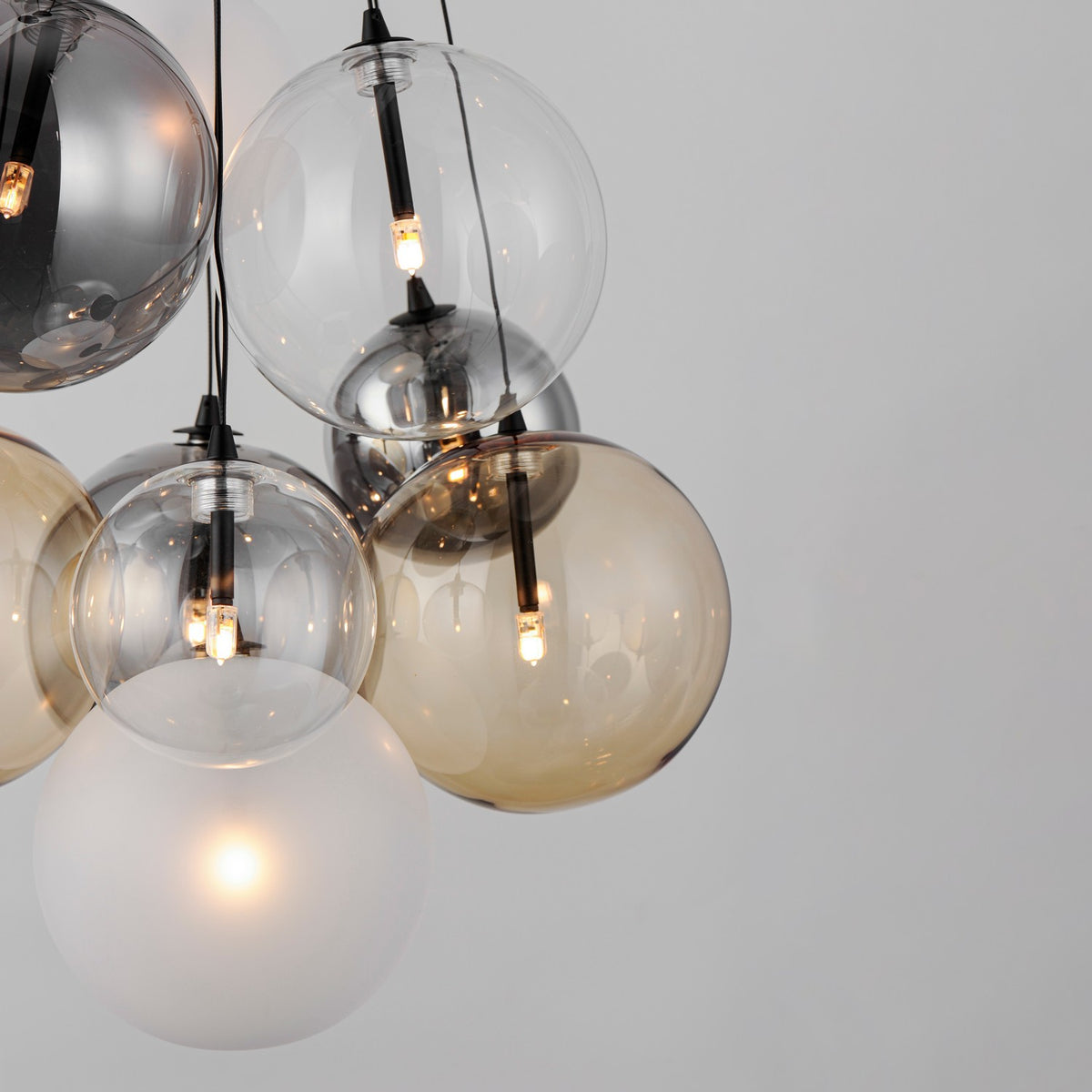 Suspension DEL | Burst