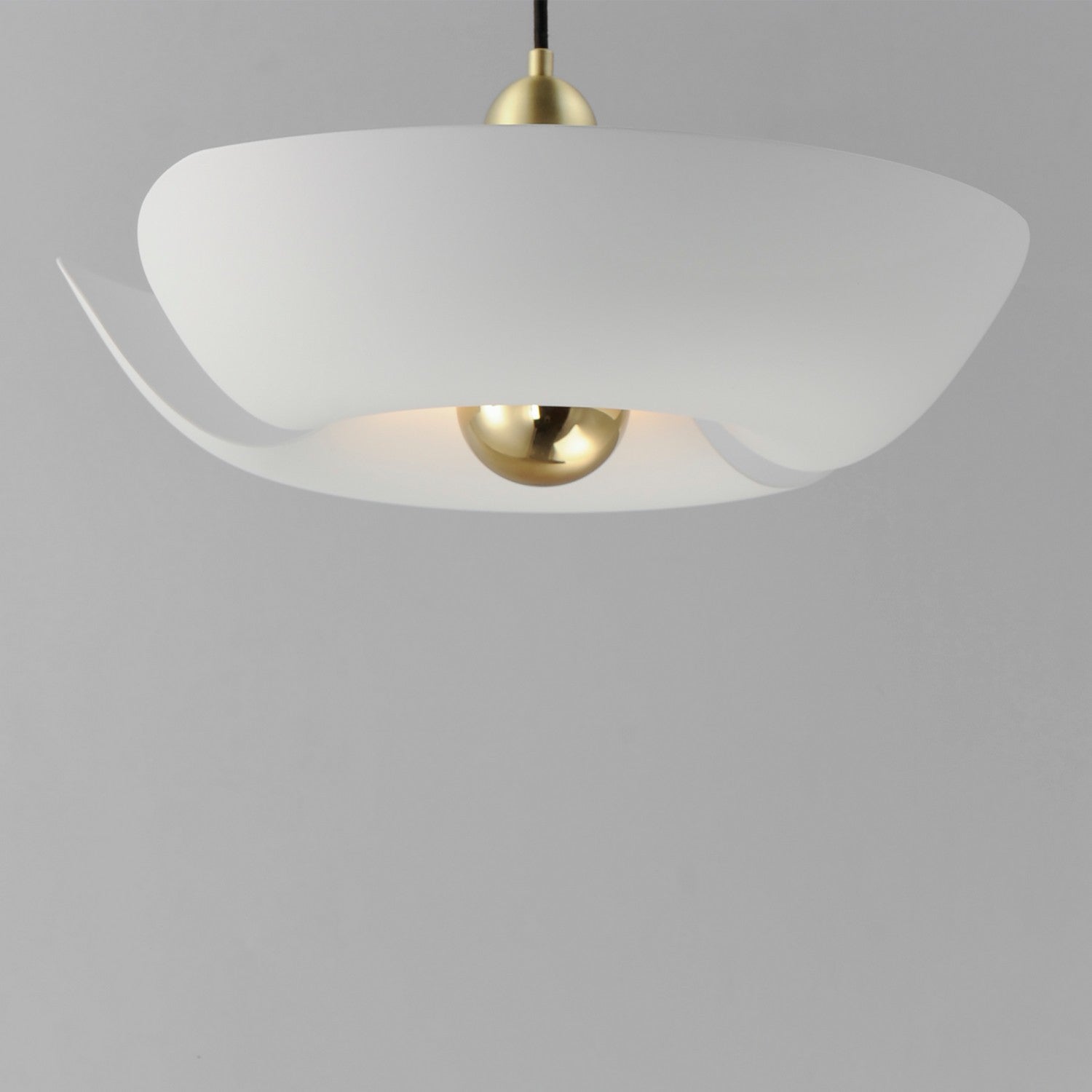 Suspension DEL | Poppy