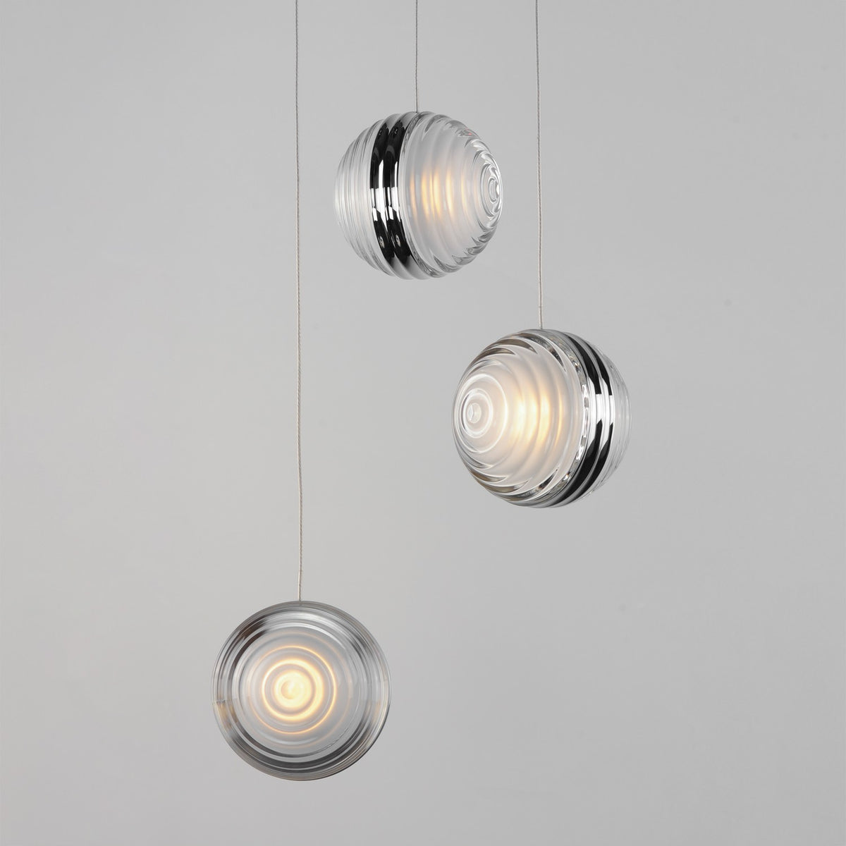 Suspension DEL | Pulse