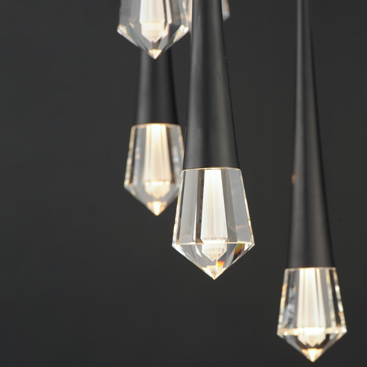 Suspension DEL | Pierce