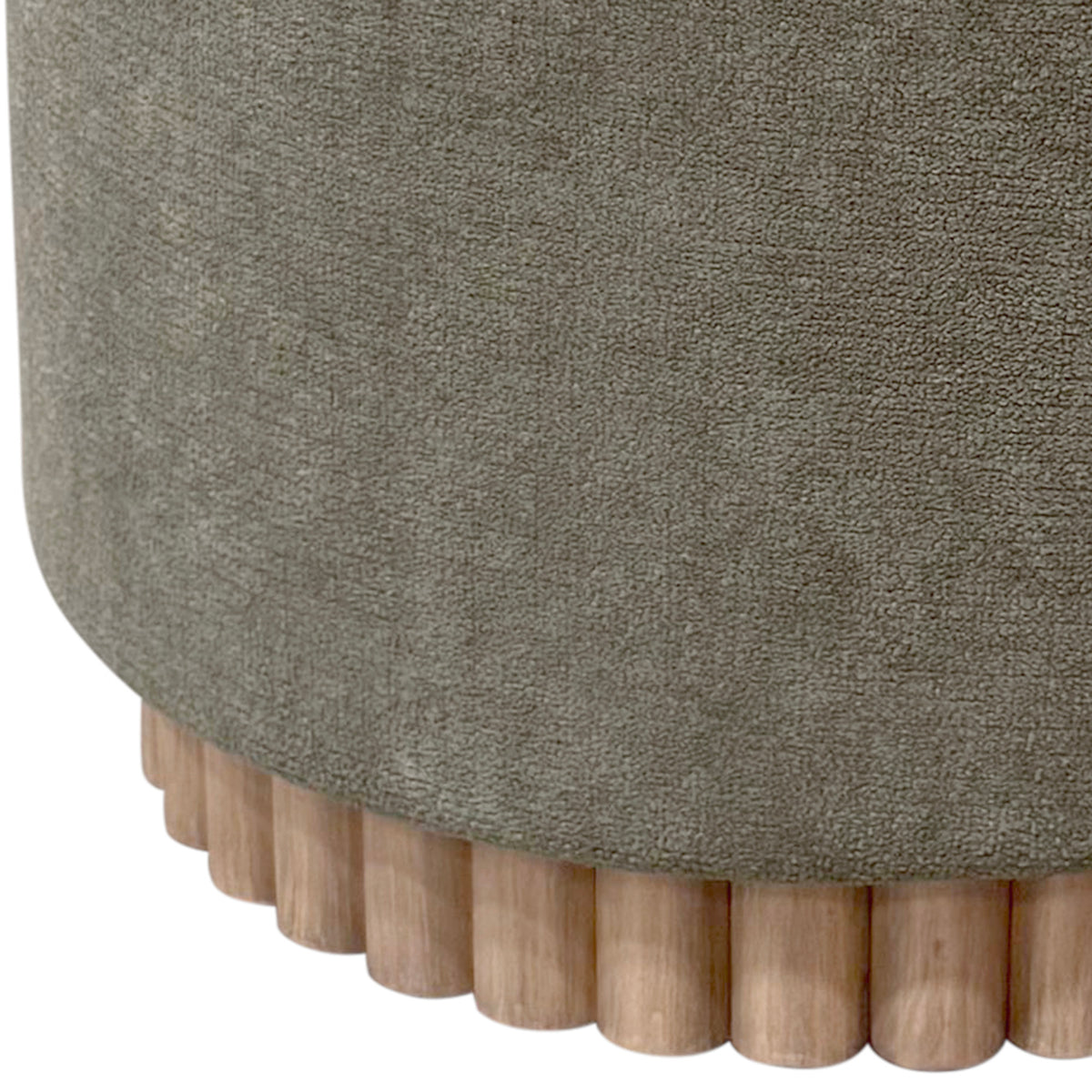 Ottomane de rangement ronde Sadie – fini VERT MOUSSE/NATUREL | World Wide