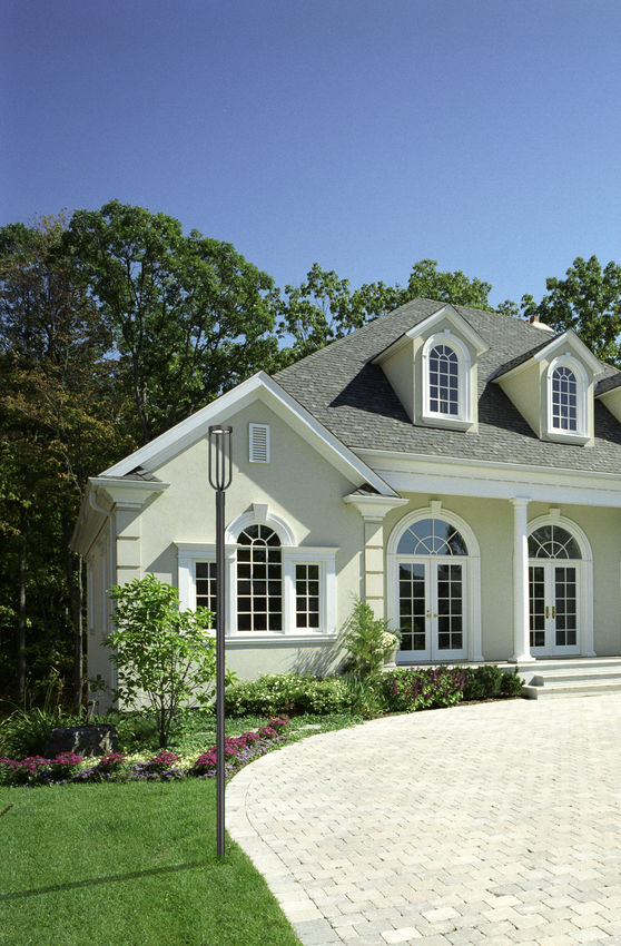 LELAND Luminaire sur poteau Noir DEL INTÉGRÉ - 5005PHB-5009P120-BK | Z-LITE