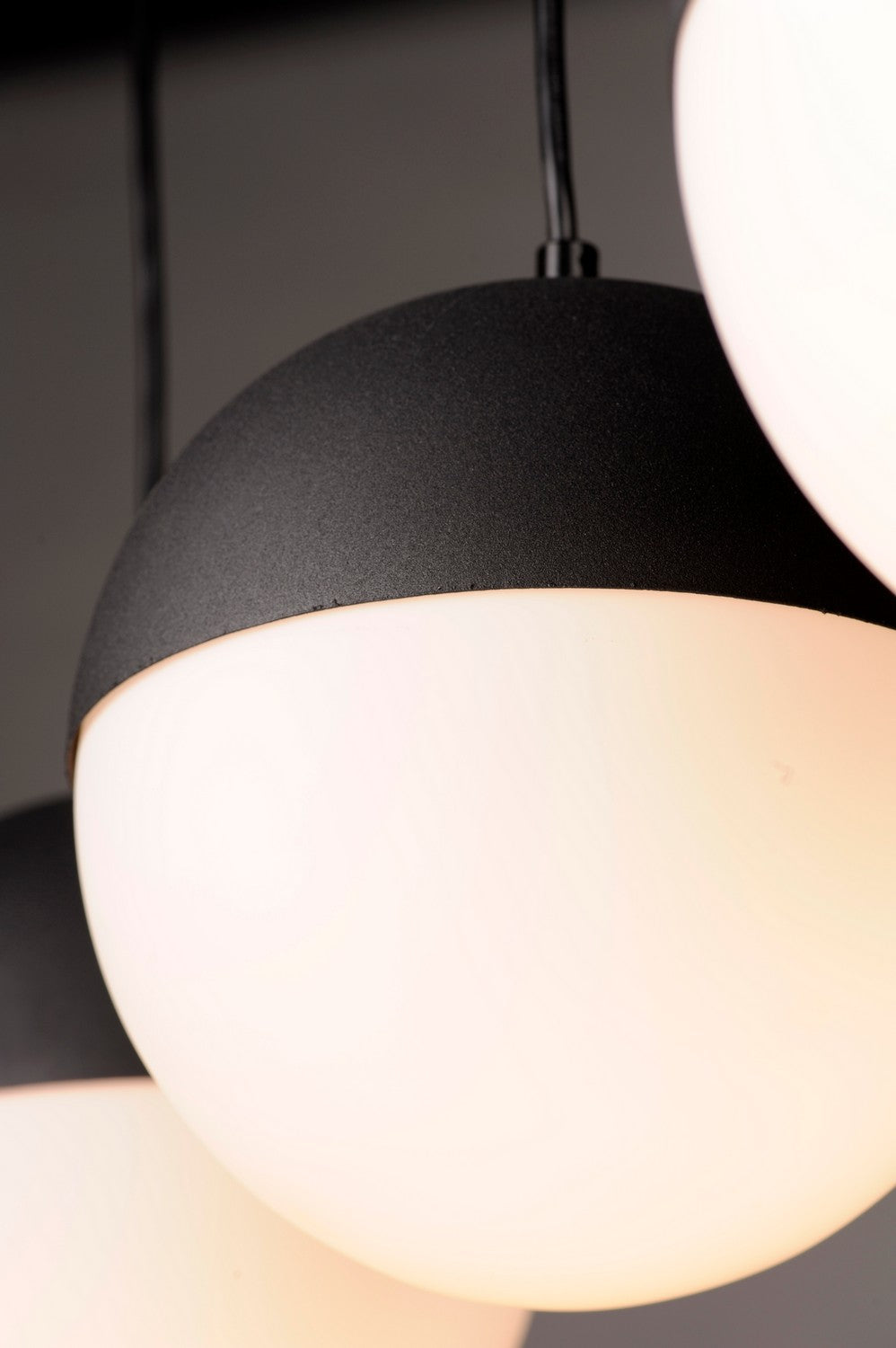 Suspension DEL | Half Moon