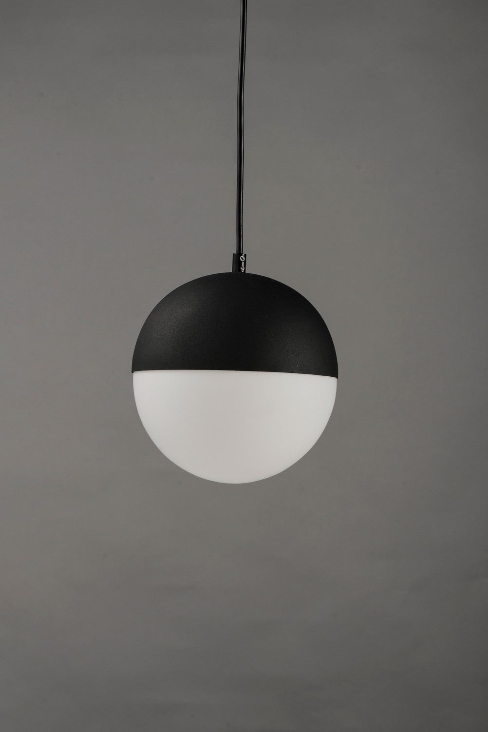 Suspension DEL | Half Moon