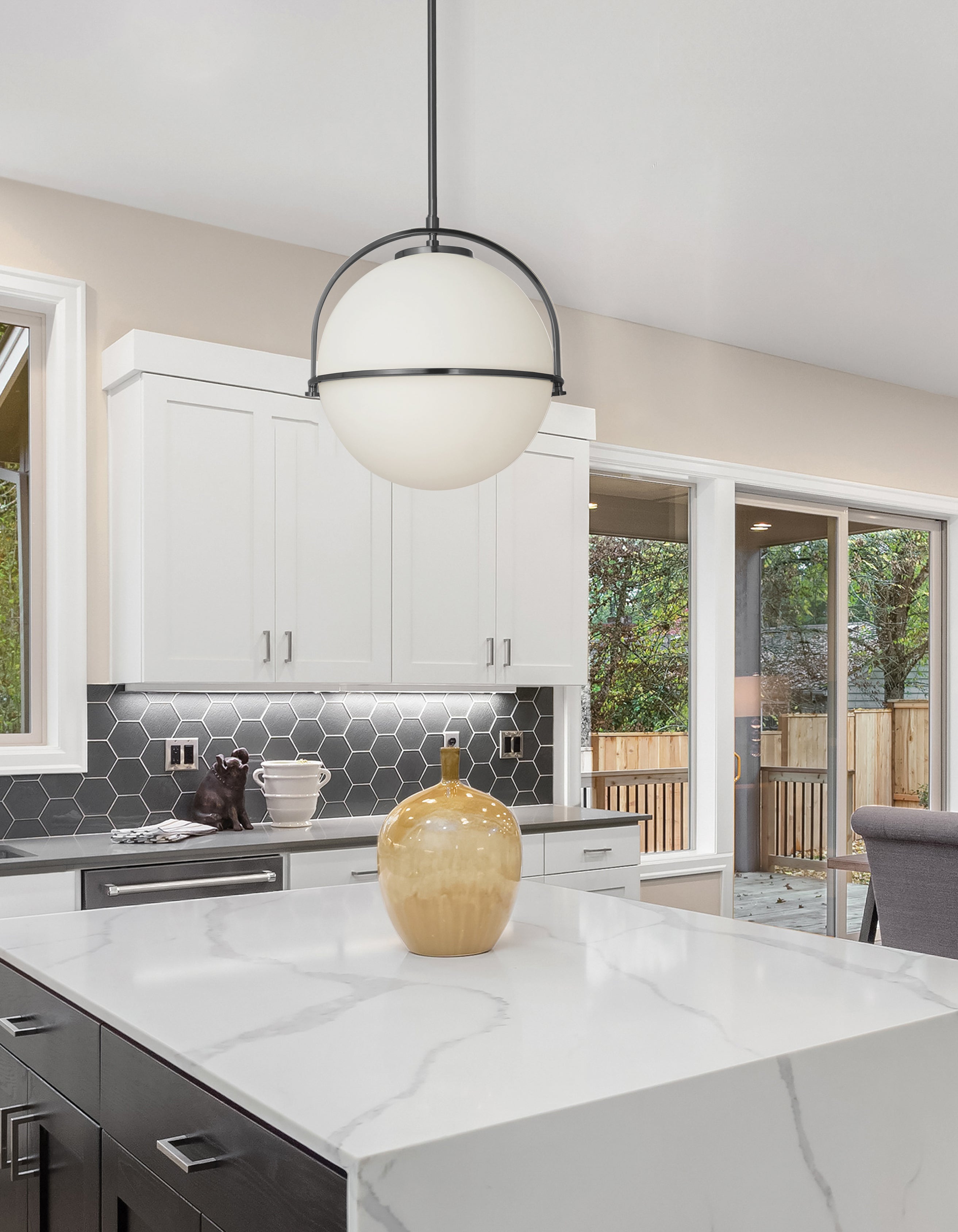 PAOLA Suspension Noir DEL INTÉGRÉ - PAO-131P-MB | DAINOLITE