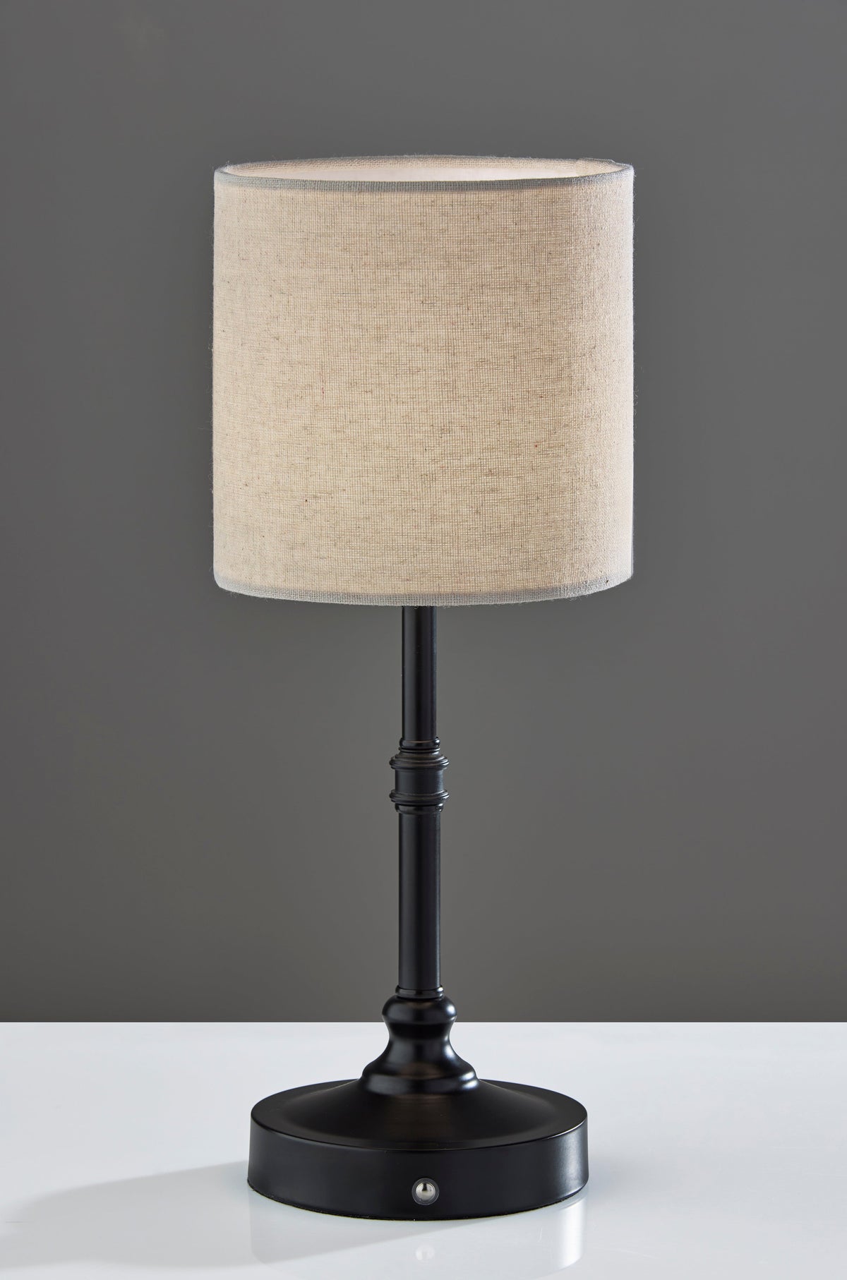 Lampe de table DEL sans fil | Barton — Adesso