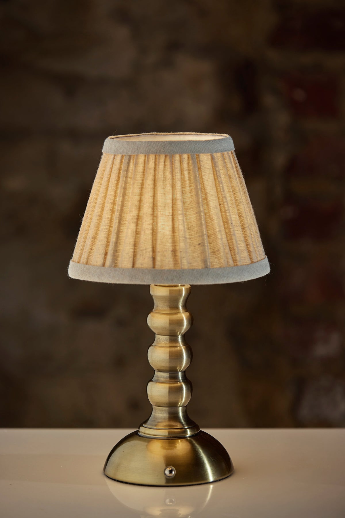 Lampe de table DEL sans fil | Caspian — Adesso