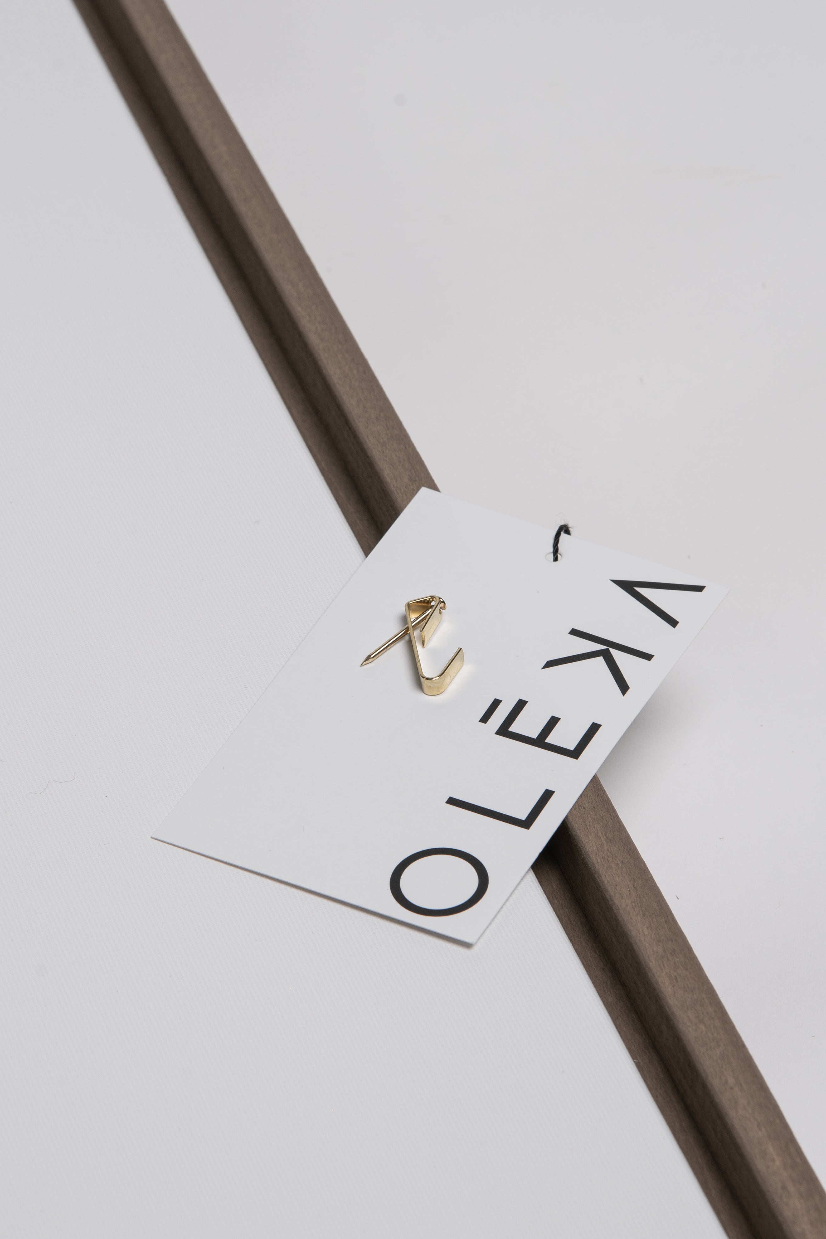 VOLÉE DE SOUVENIRS, Oeuvre sur toile étirée