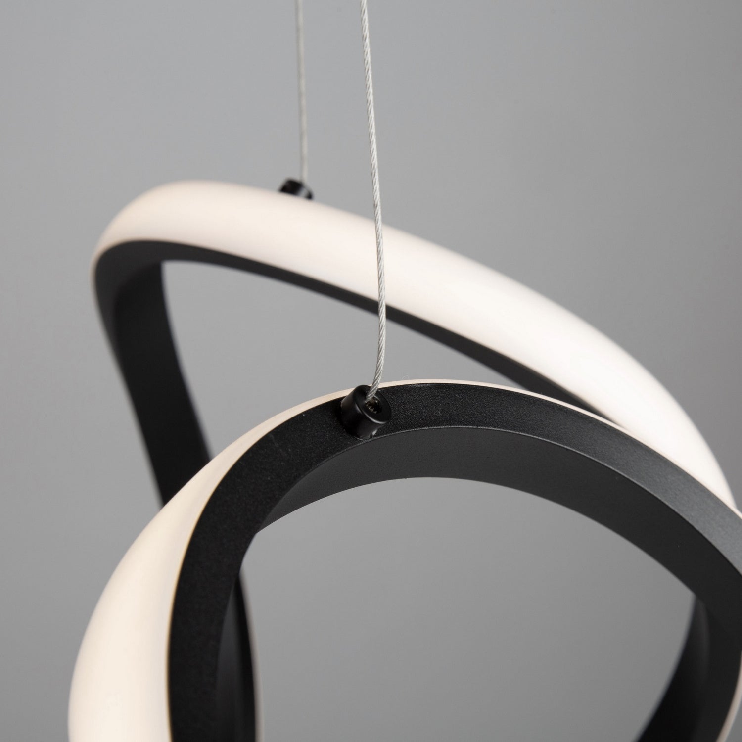 Suspension DEL | Mira