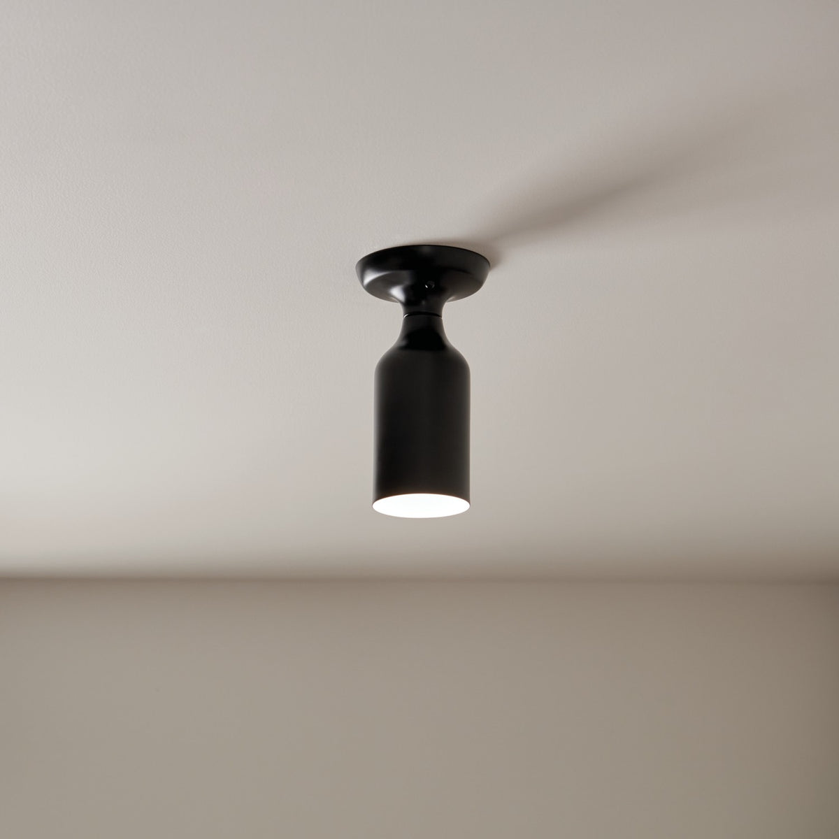 Semi-plafonnier 1 lumière | Sisu