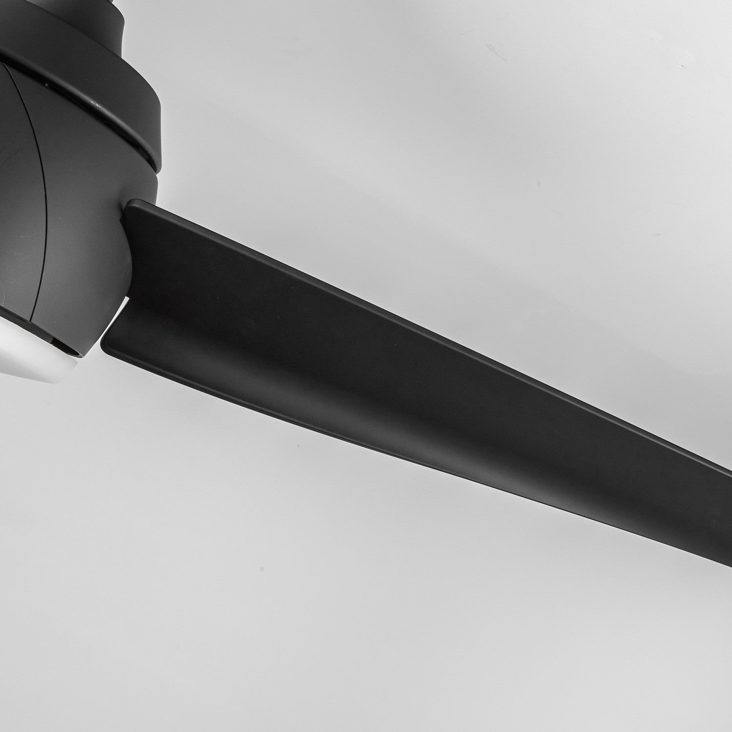 Ventilateur de plafond 54 po | Thalia