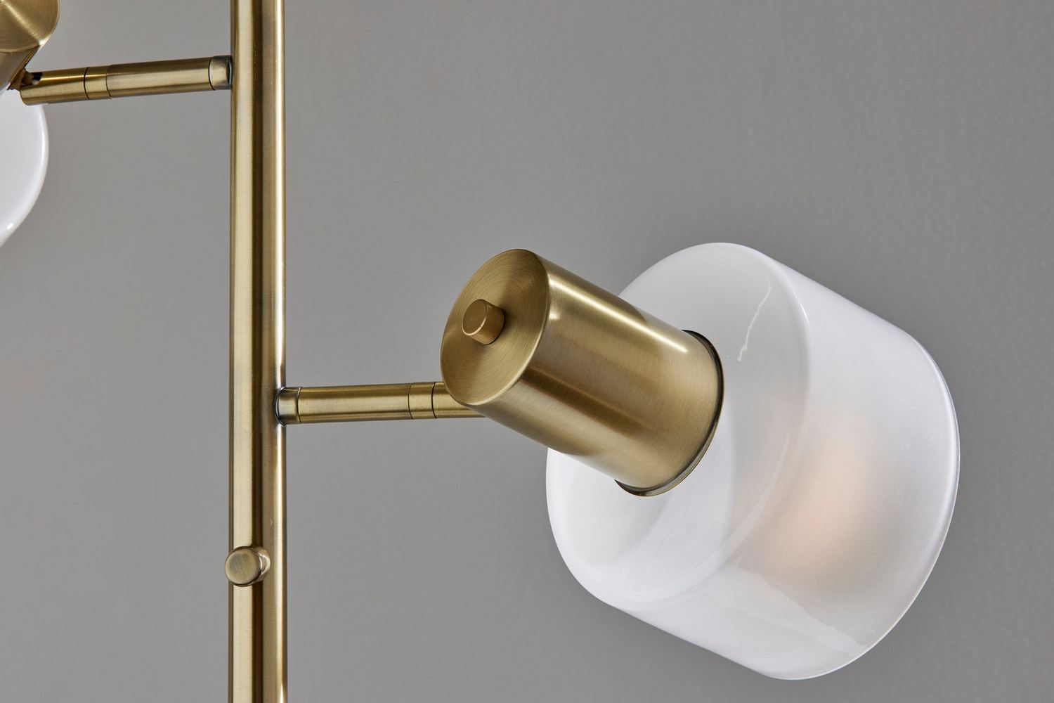 Lampadaire à têtes multiples 3 lumières | Rhodes