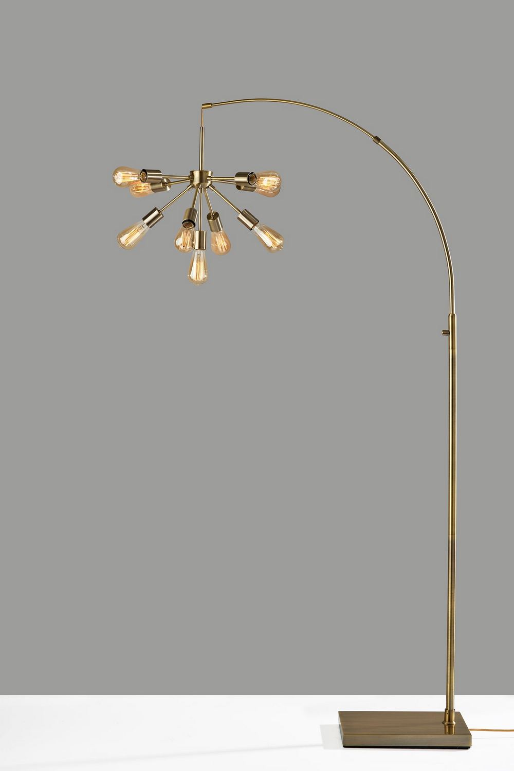 Lampadaire 9 lumières | Sputnik
