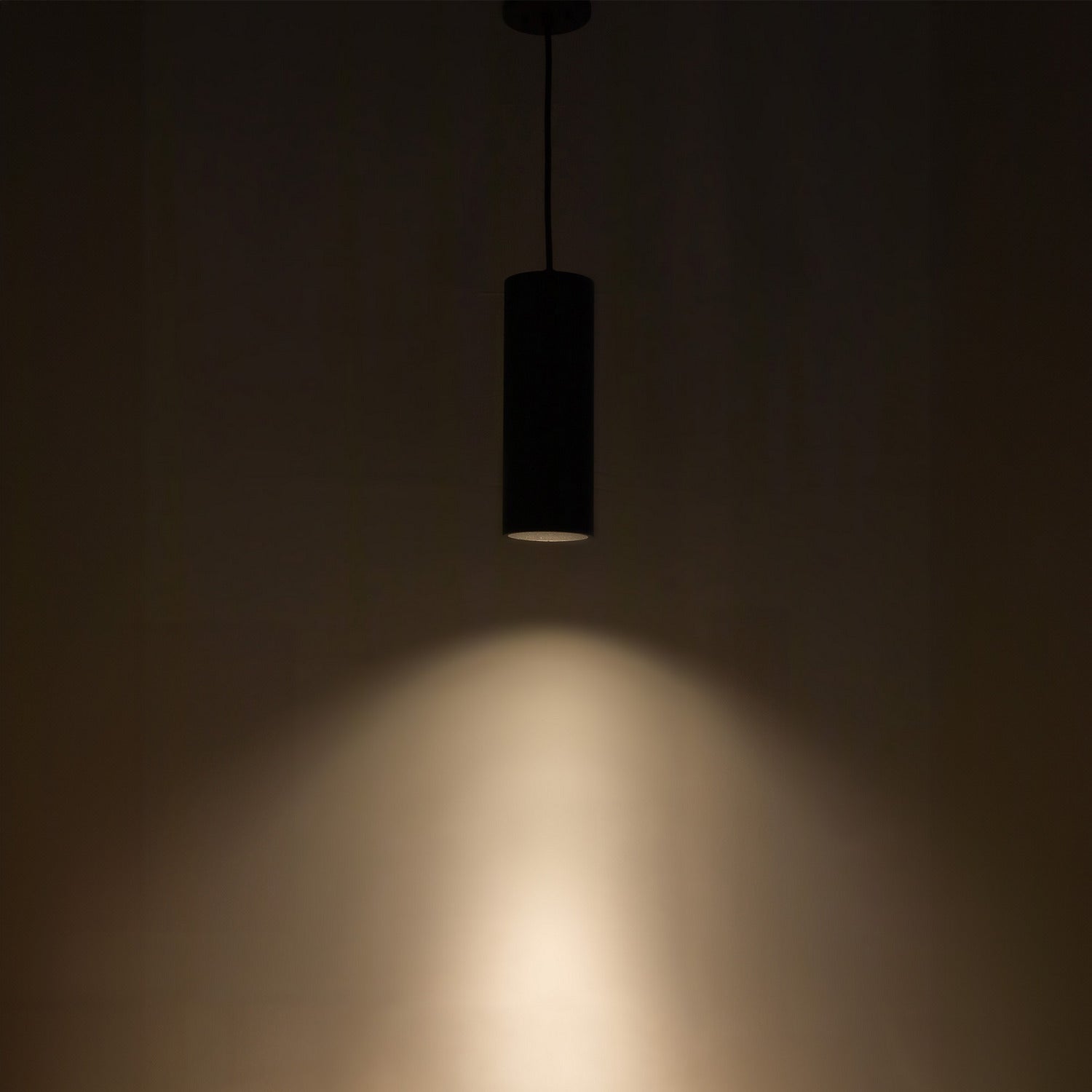Suspension DEL | Lorna