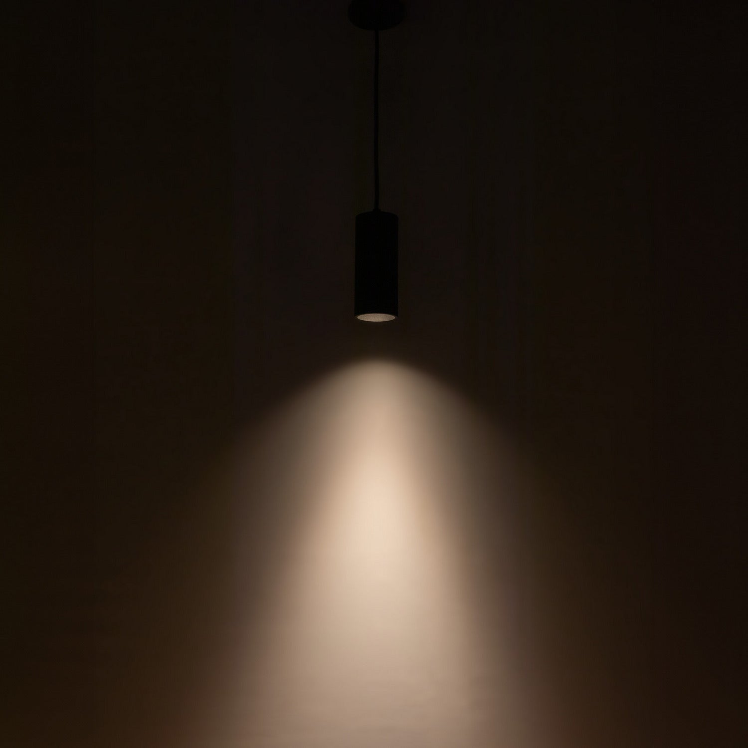 Suspension DEL | Lorna