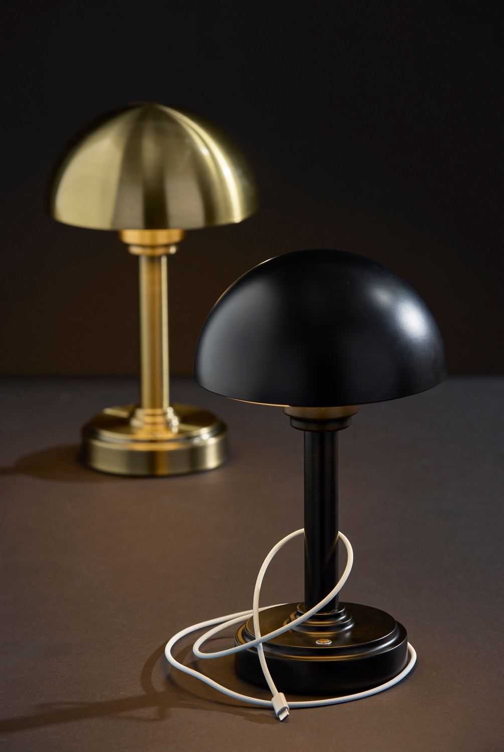 Lampe de table DEL | Ollie