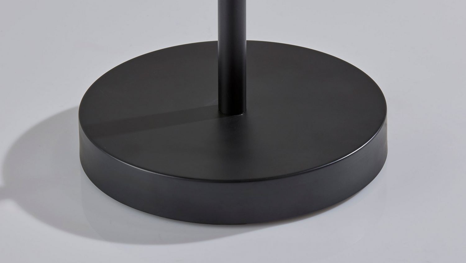Lampadaire | Caldwell