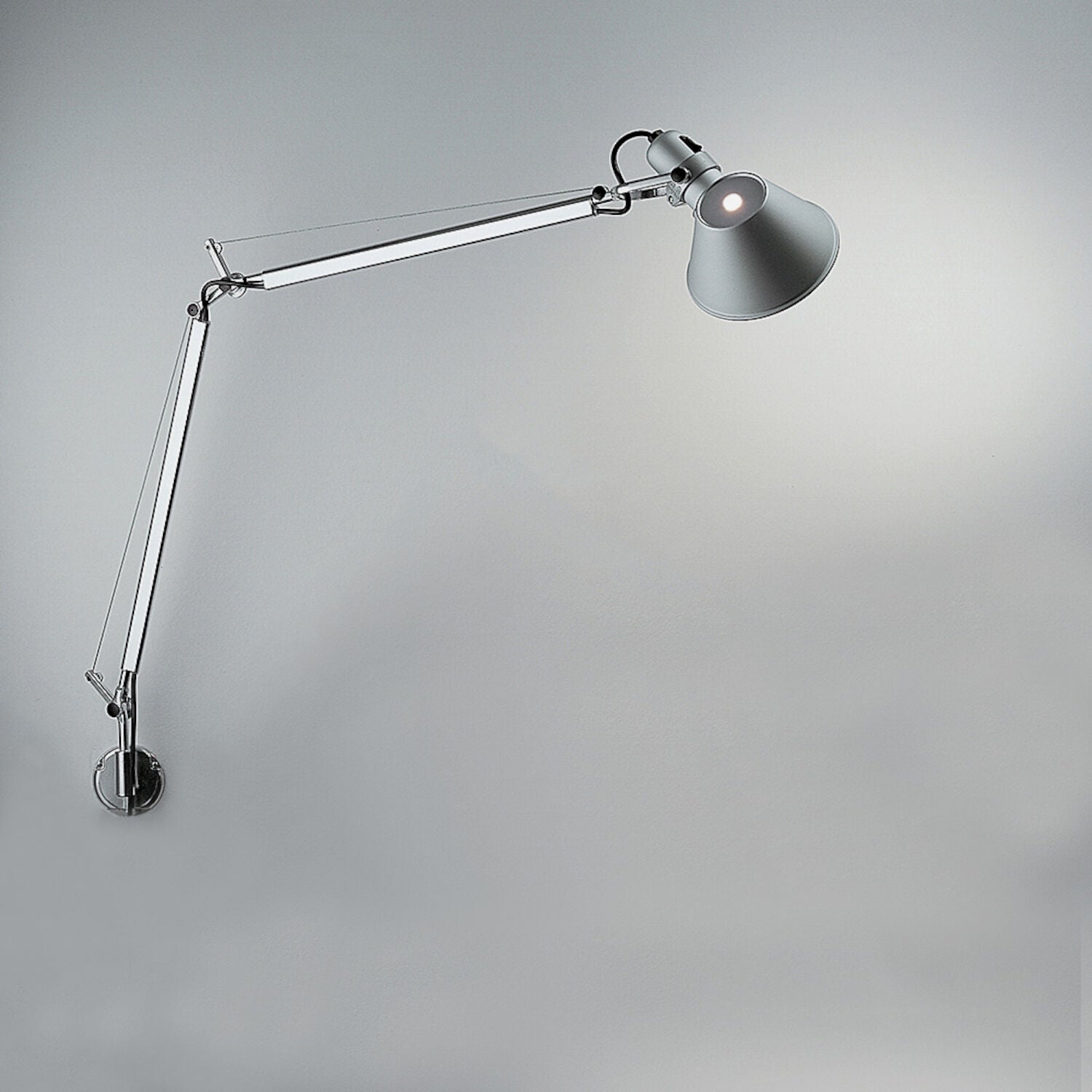 TOLOMEO Murale orientable Nickel - TOL1105 | ARTEMIDE