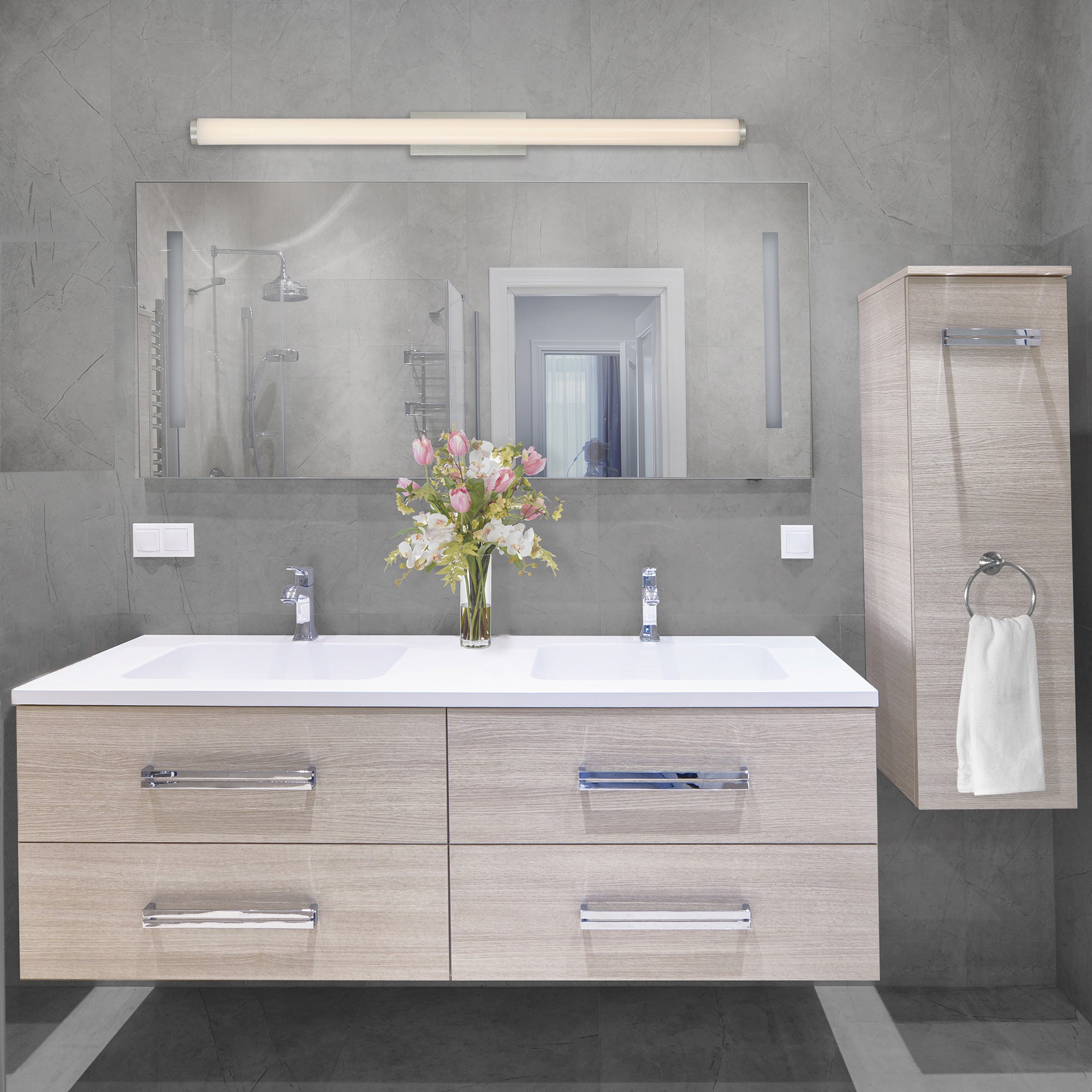 SABRE Bathroom sconce Aluminum INTEGRATED LED - WS-W81637-AL | MODERN FORMS